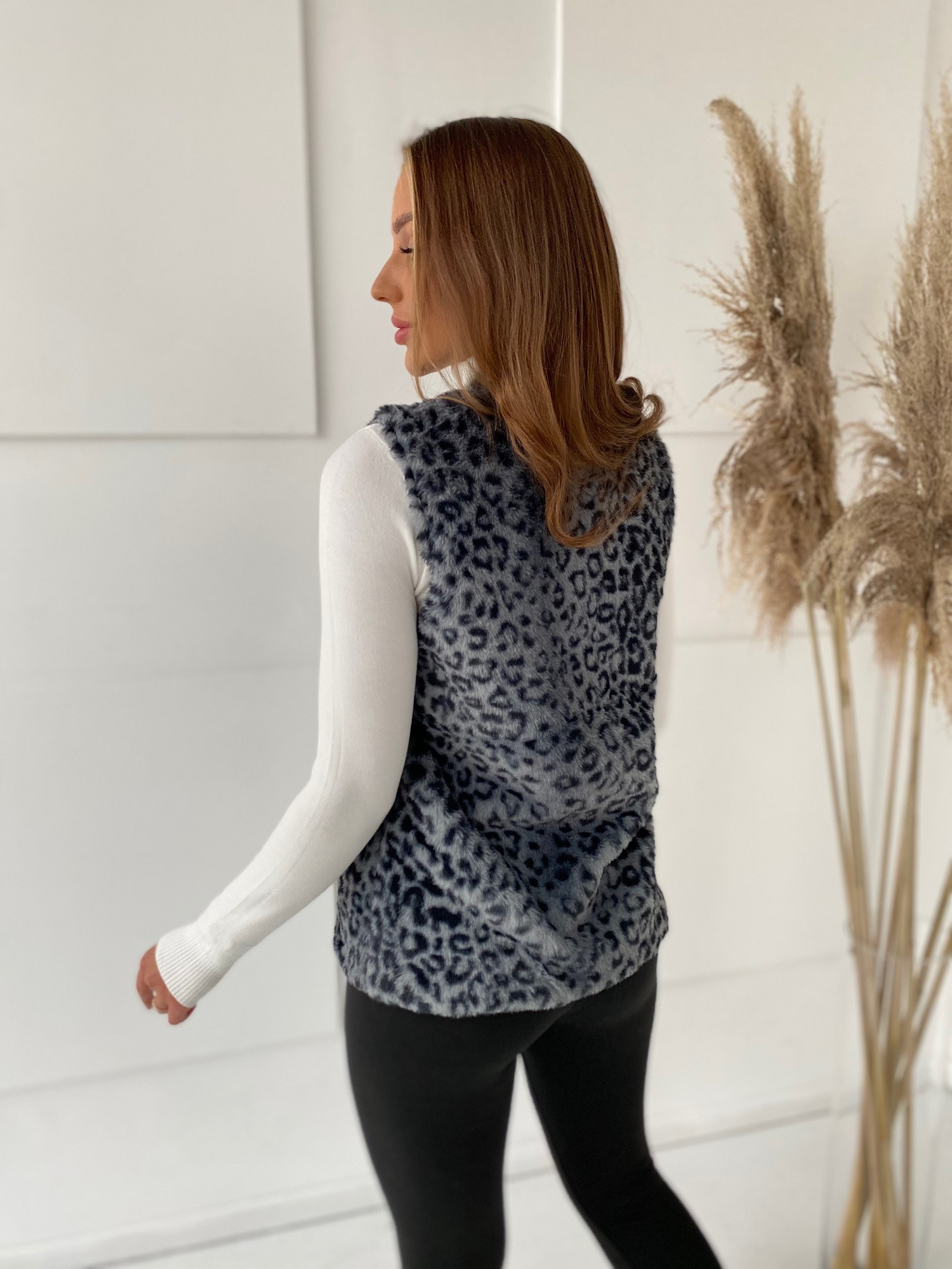 Anthracite vest Yups DT-031. R18