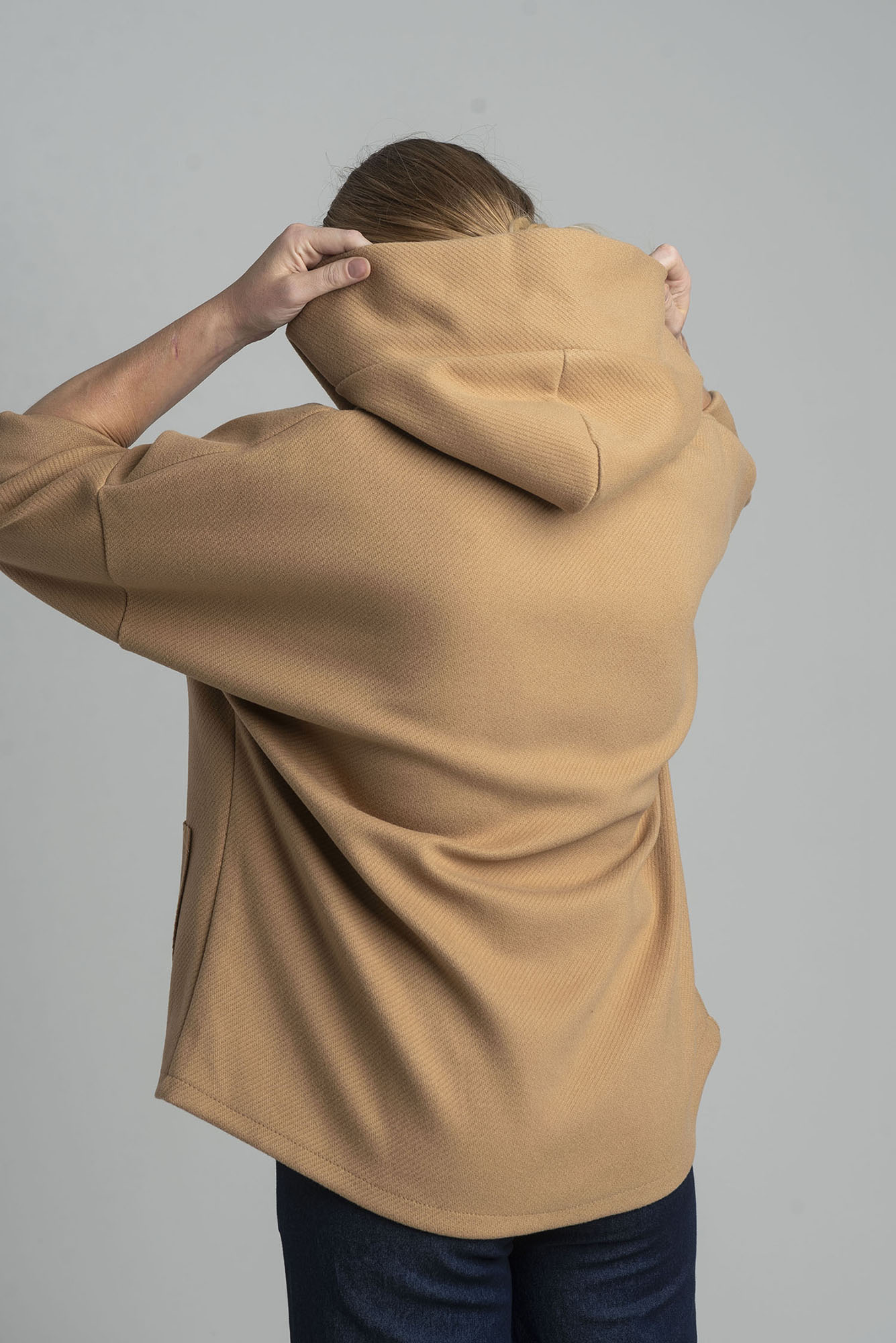 Camel transitional light jacket with hood