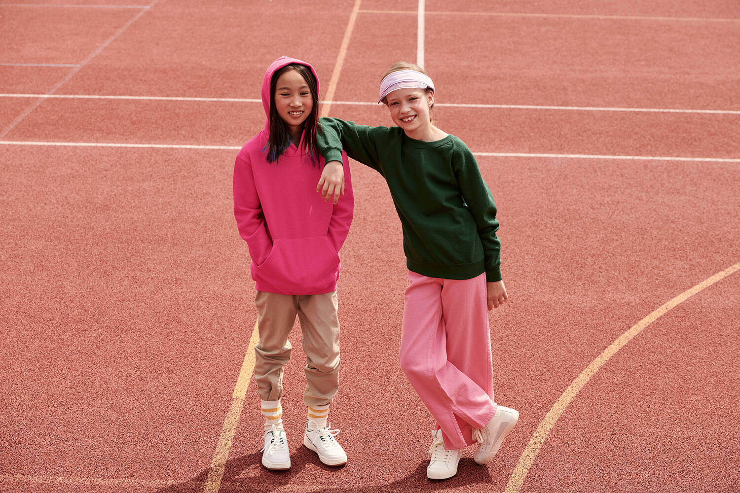 Pink children's sweatshirt Classic kangaroo Fruit of the Loom
