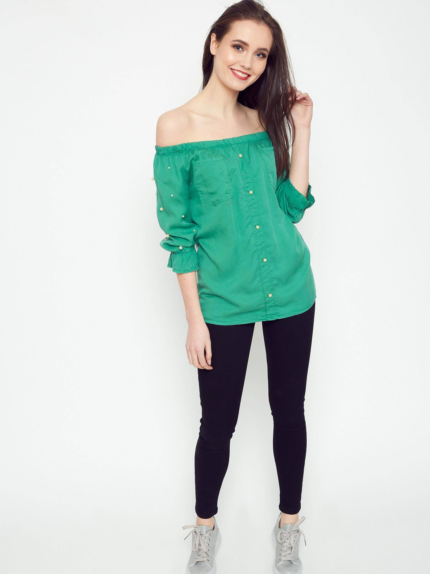 Blouse with pearls revealing shoulders green
