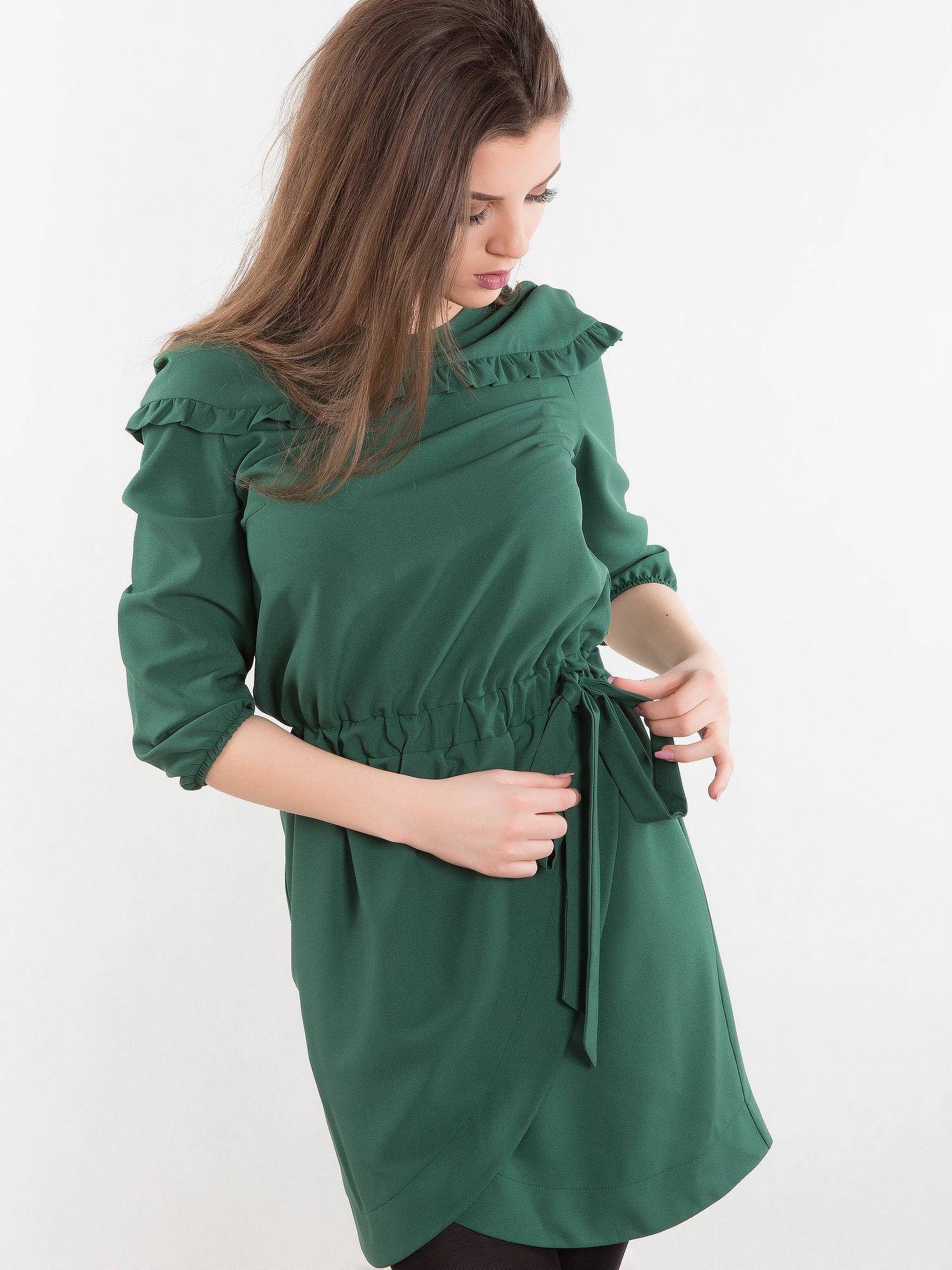 Dress with envelope bottom, tied green