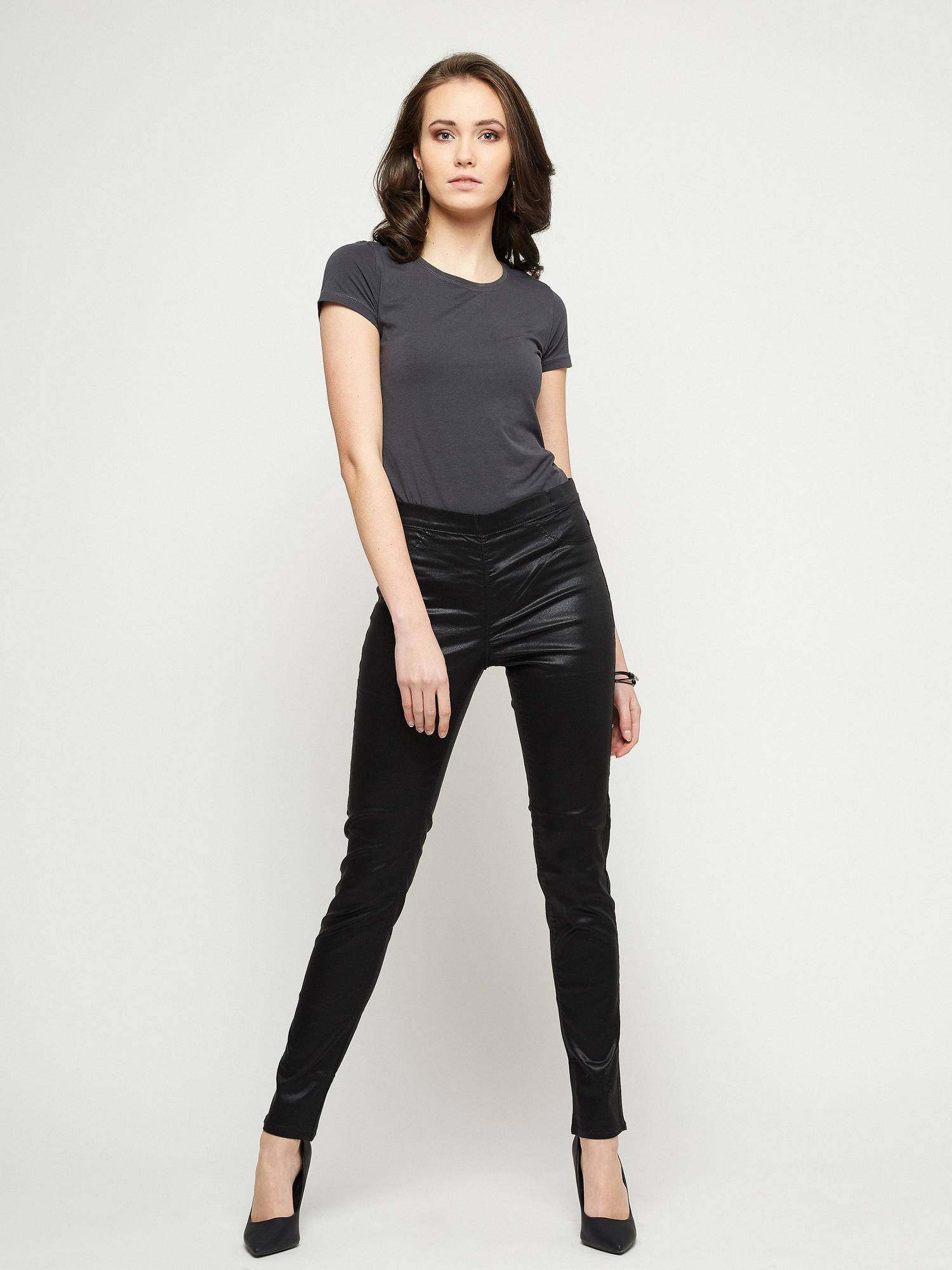 Black Treggins Yups cmu0410. R21