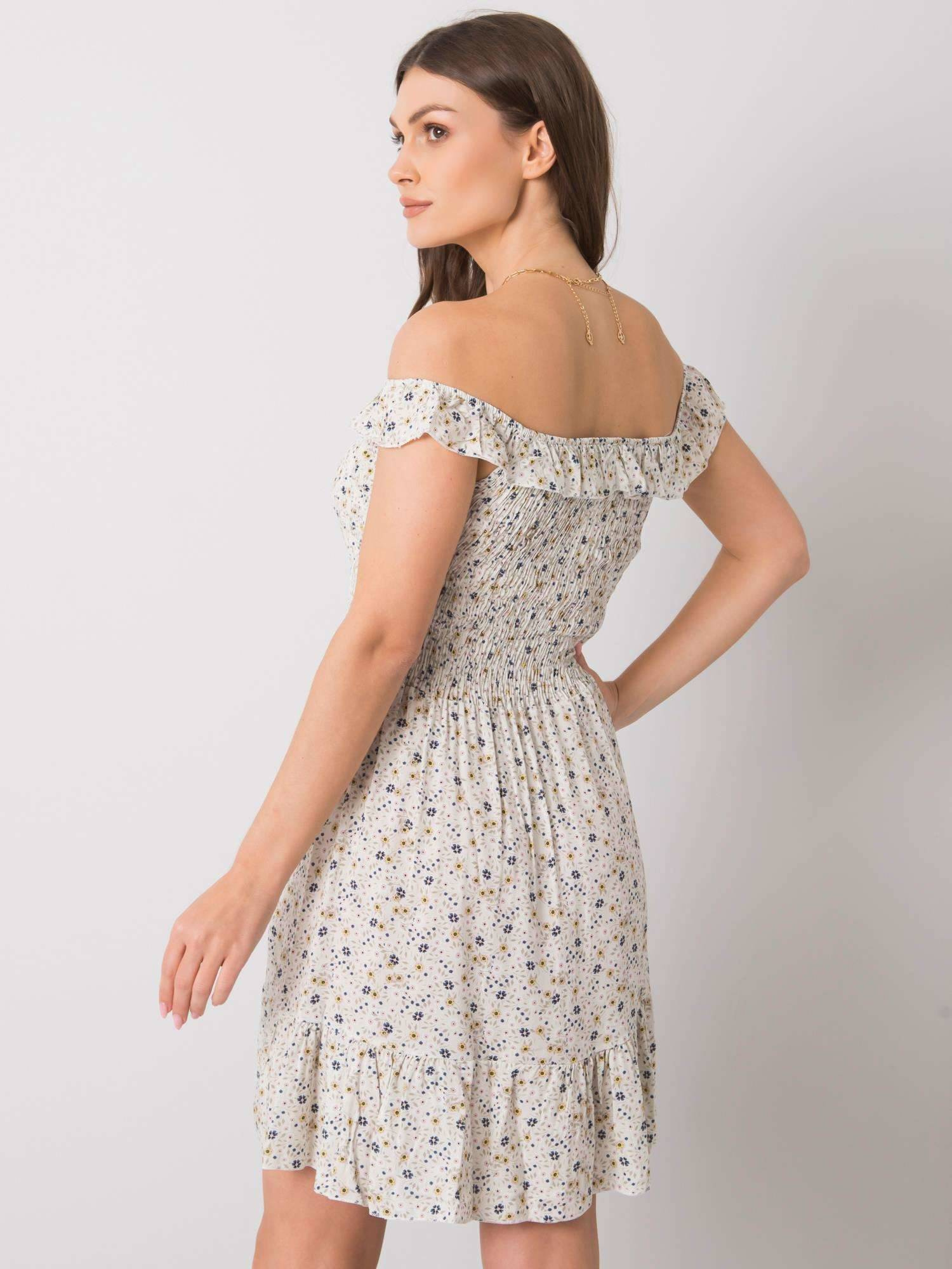 Beige dress Yups wwd5601. R02
