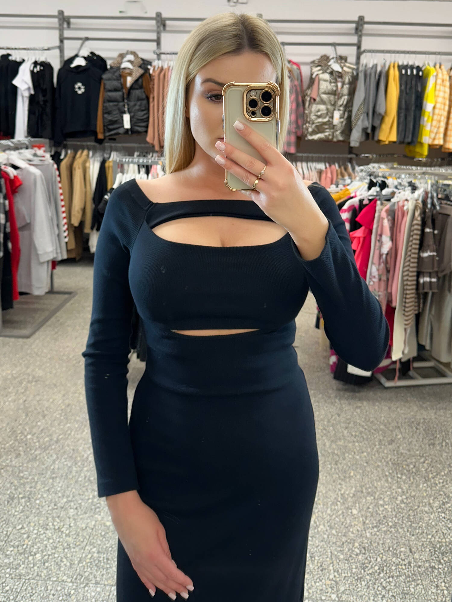 Black pencil dress By o la la