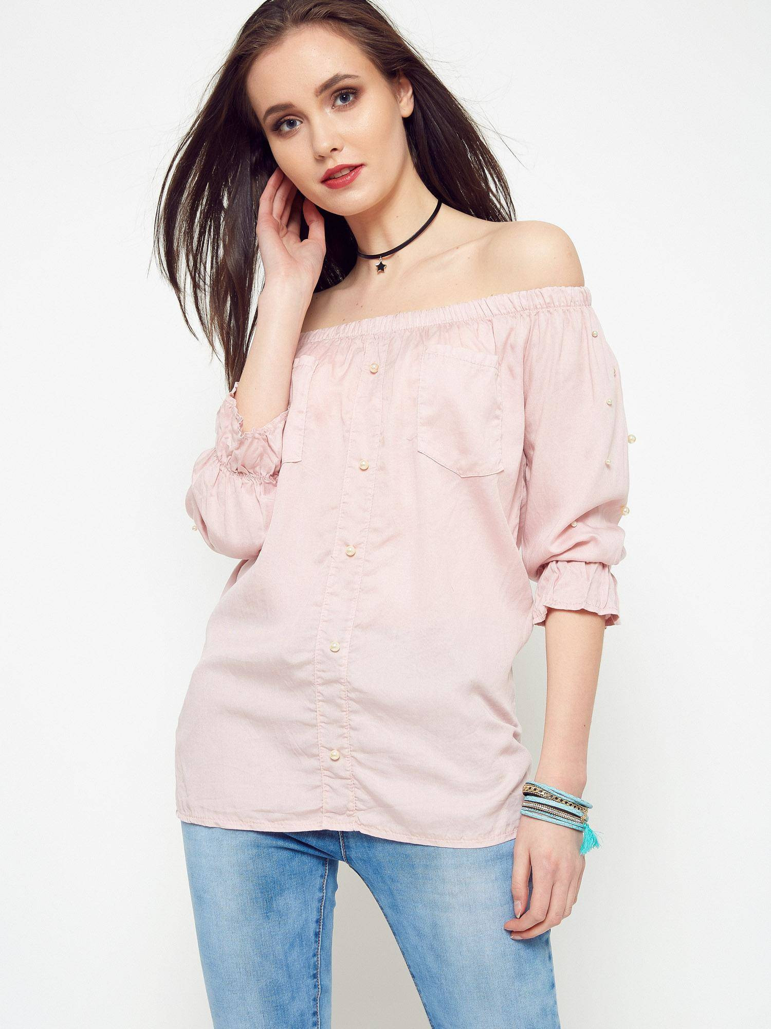 Blouse with pearls revealing shoulders light pink