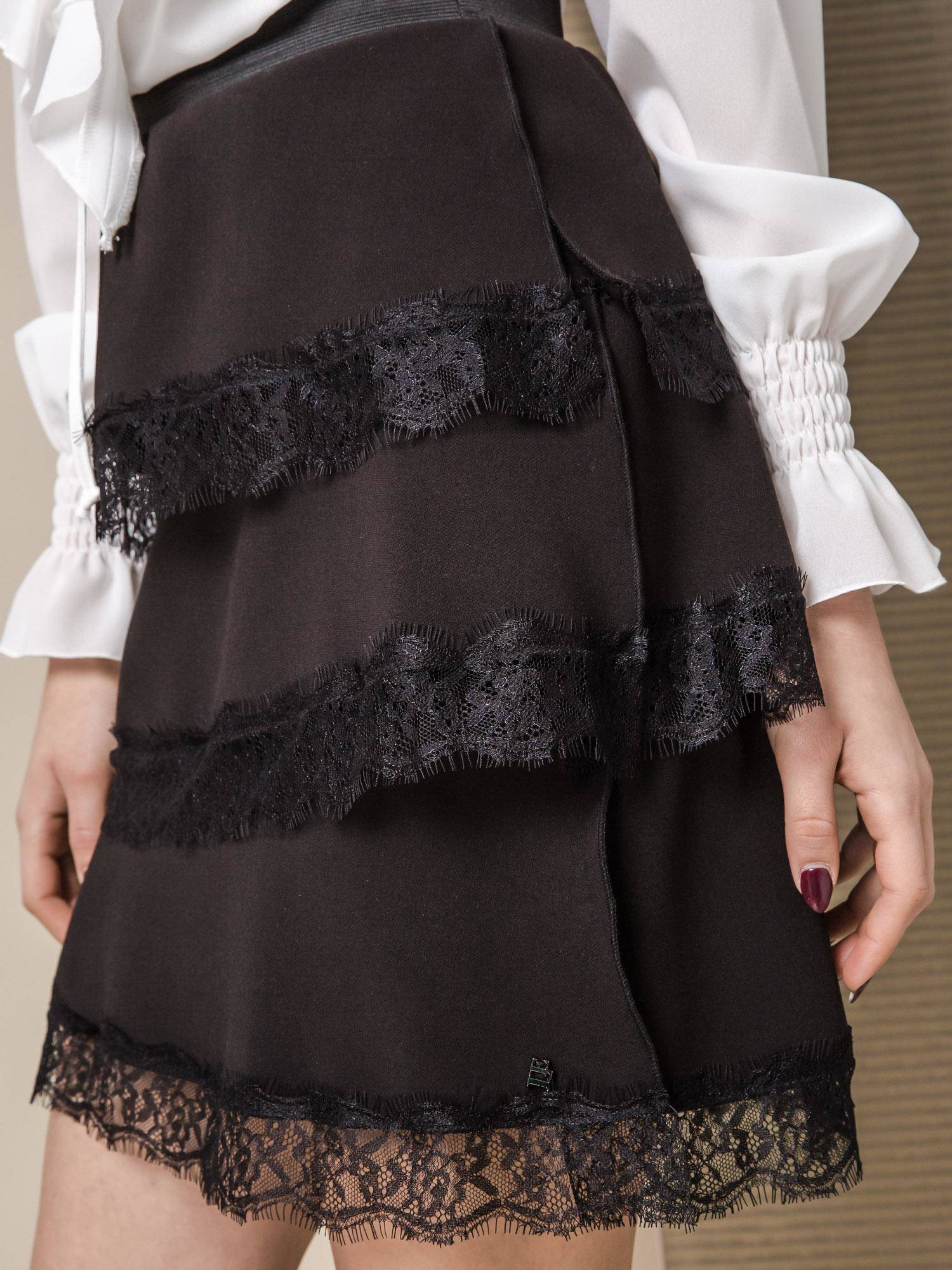 LEMONADE SKIRT WITH FLOUNCES BLACK