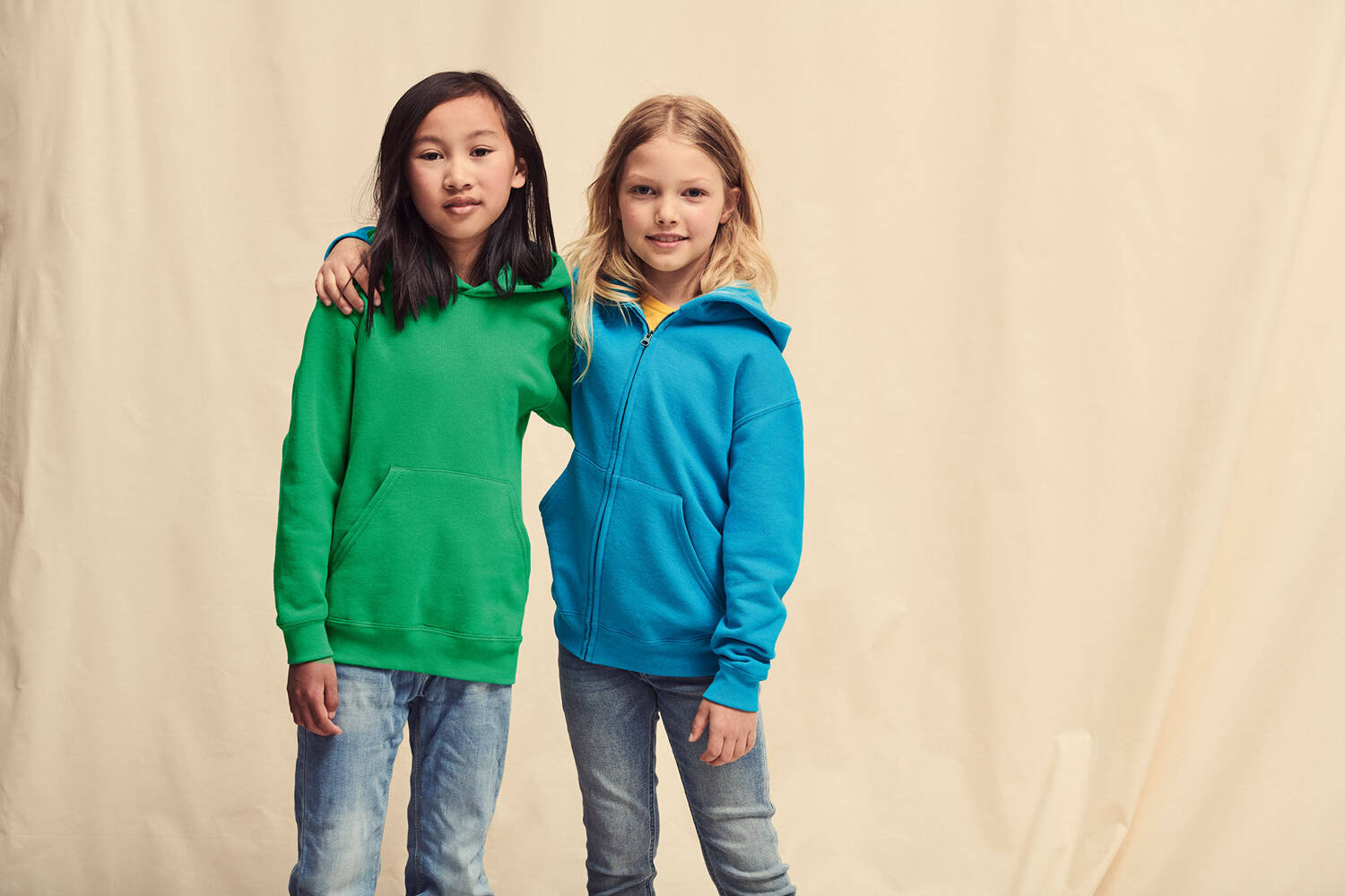 Green children's sweatshirt Classic kangaroo Fruit of the Loom