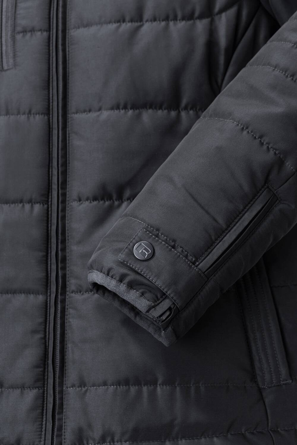 Men&#039;s Black Cross Jacket Russell