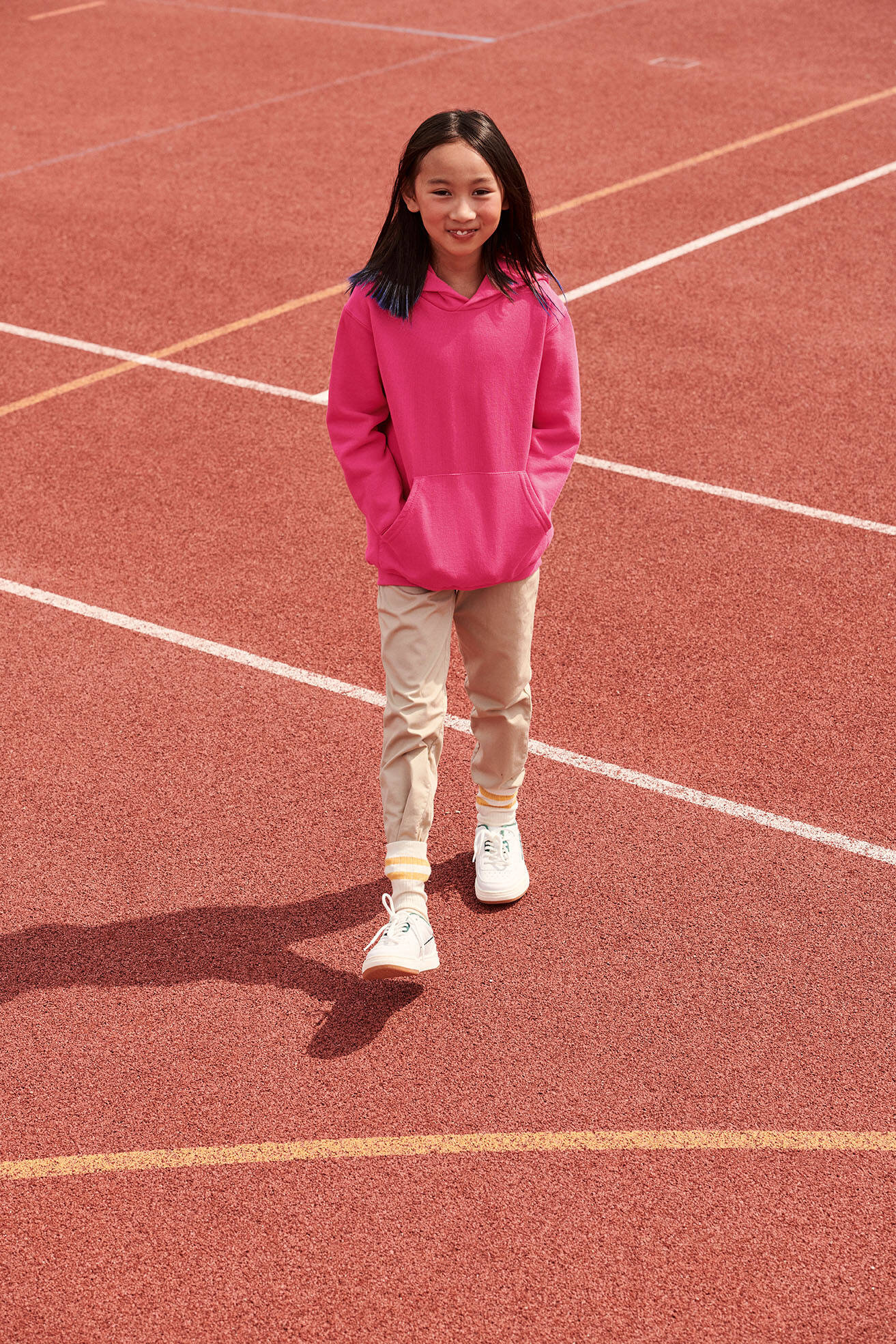 Pink children's sweatshirt Classic kangaroo Fruit of the Loom