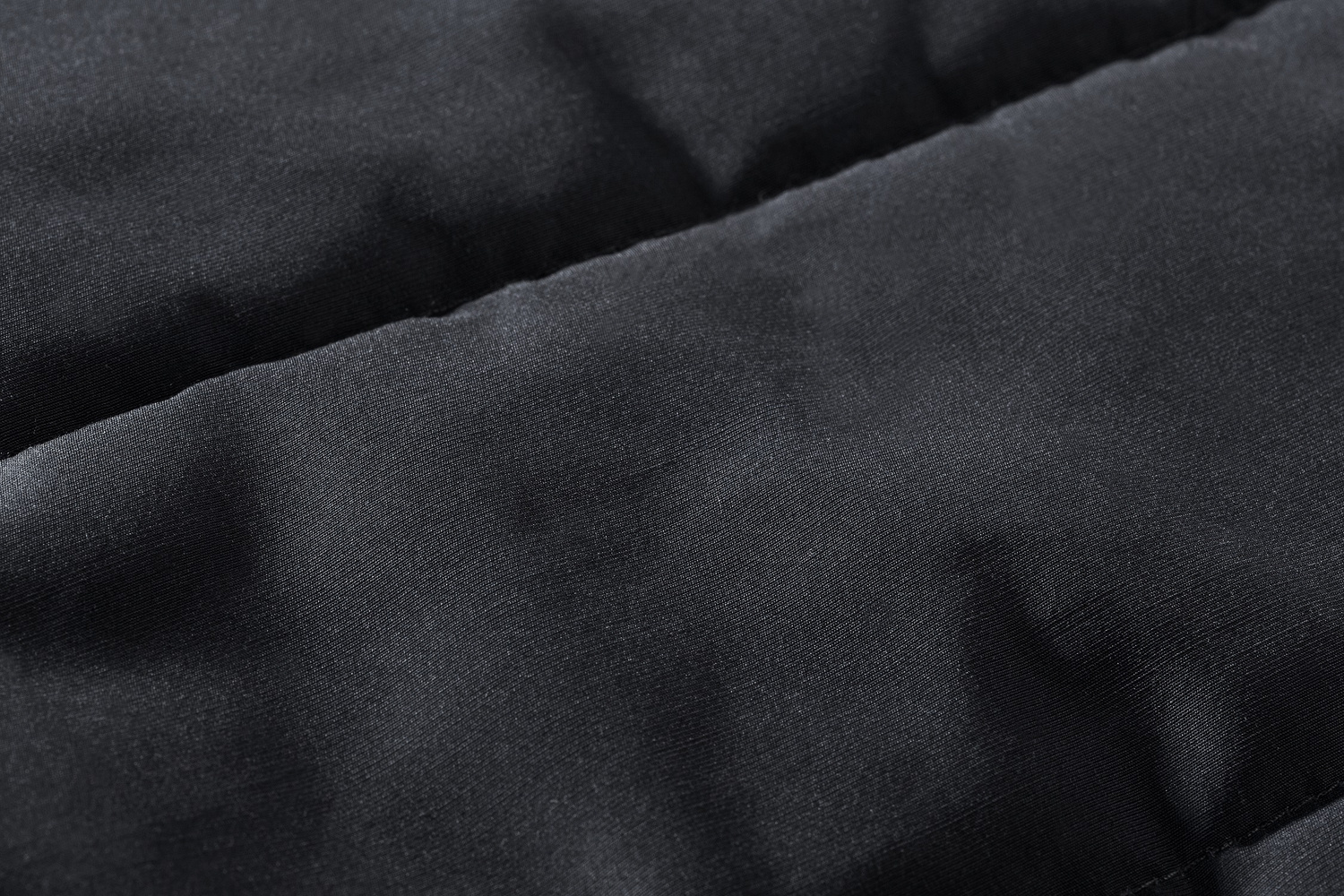 Men&#039;s Black Cross Jacket Russell