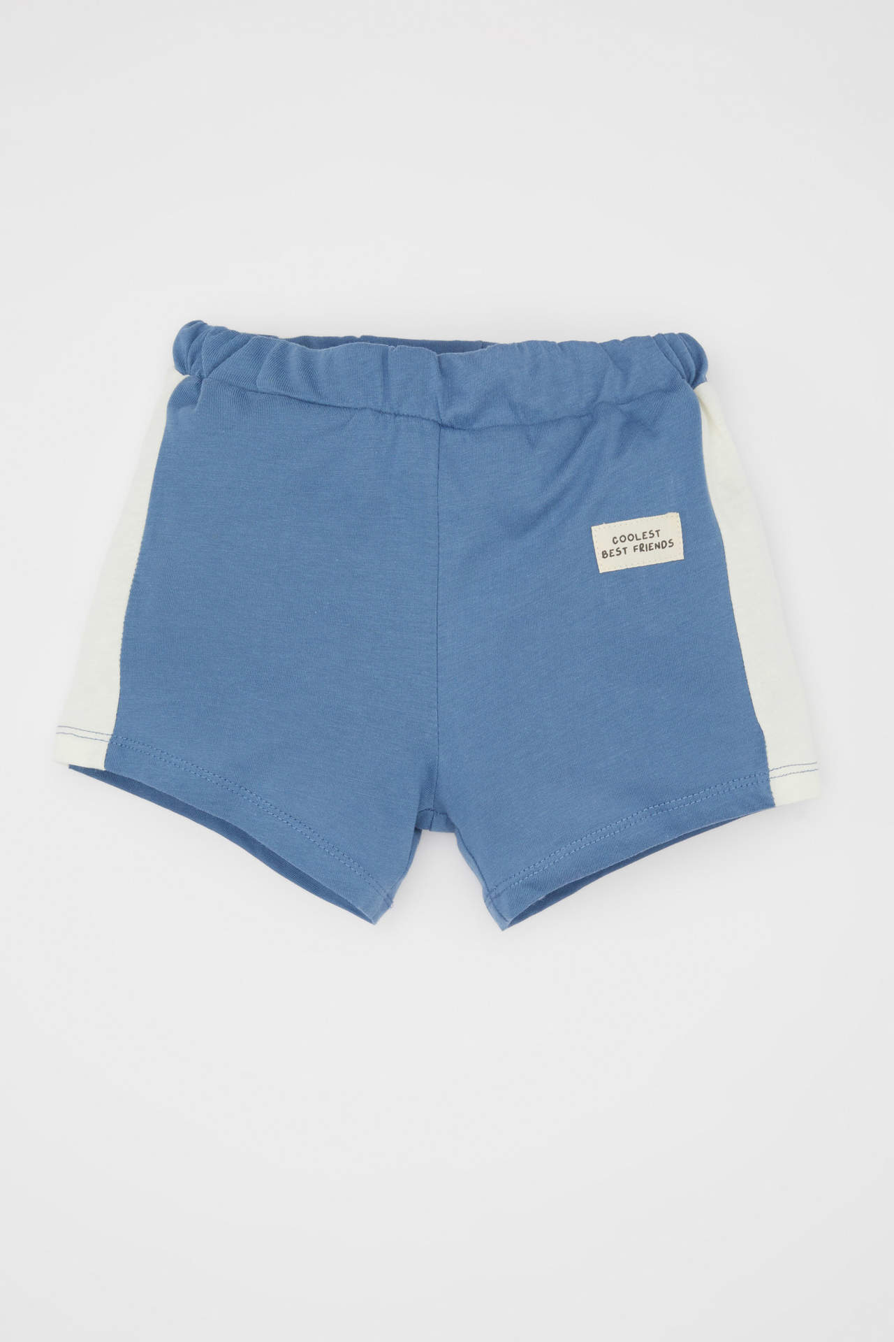 Levně DEFACTO Baby Boy Regular Fit Color Block Shorts