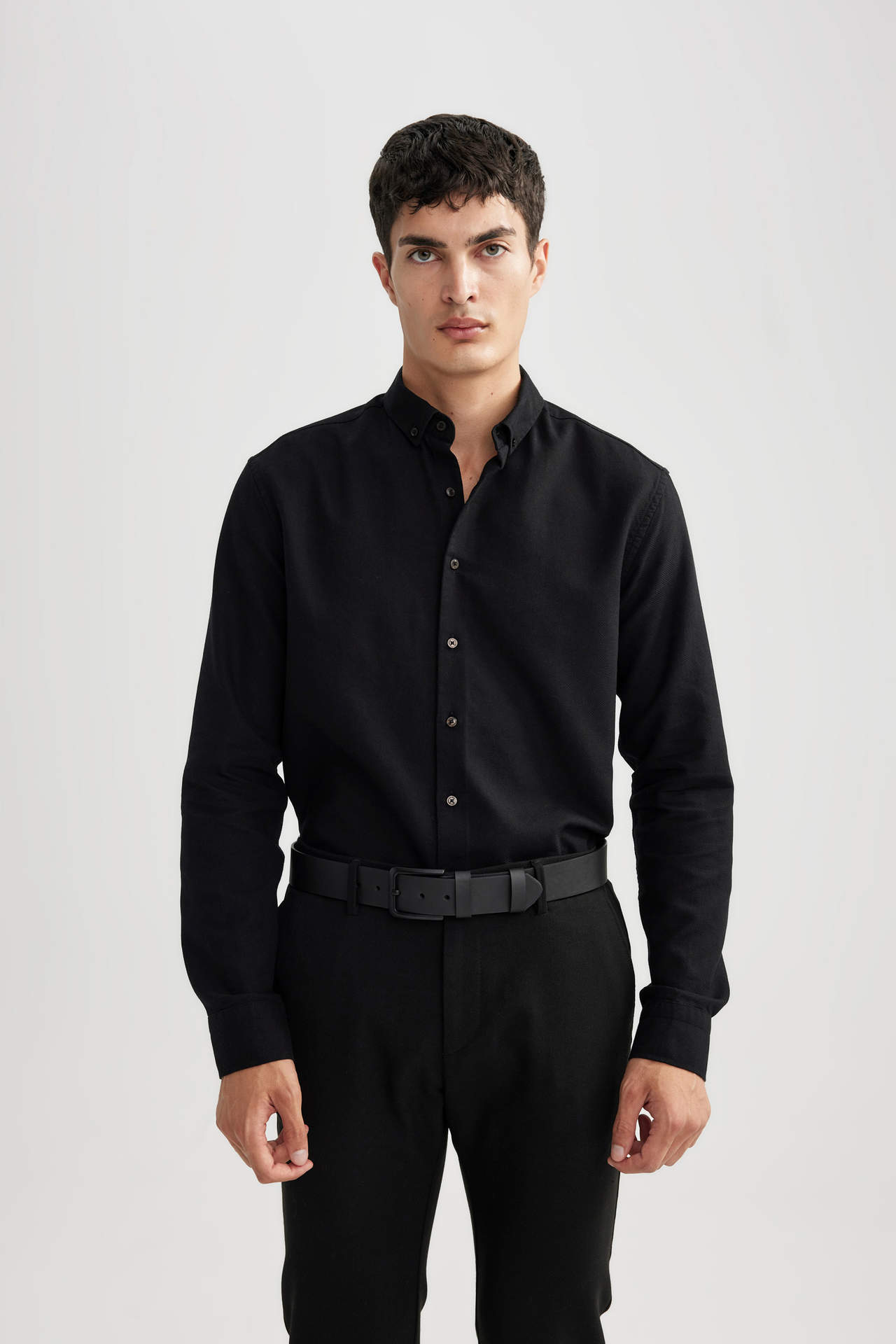 Levně DEFACTO Modern Fit Shirt Collar Long Sleeve Shirt