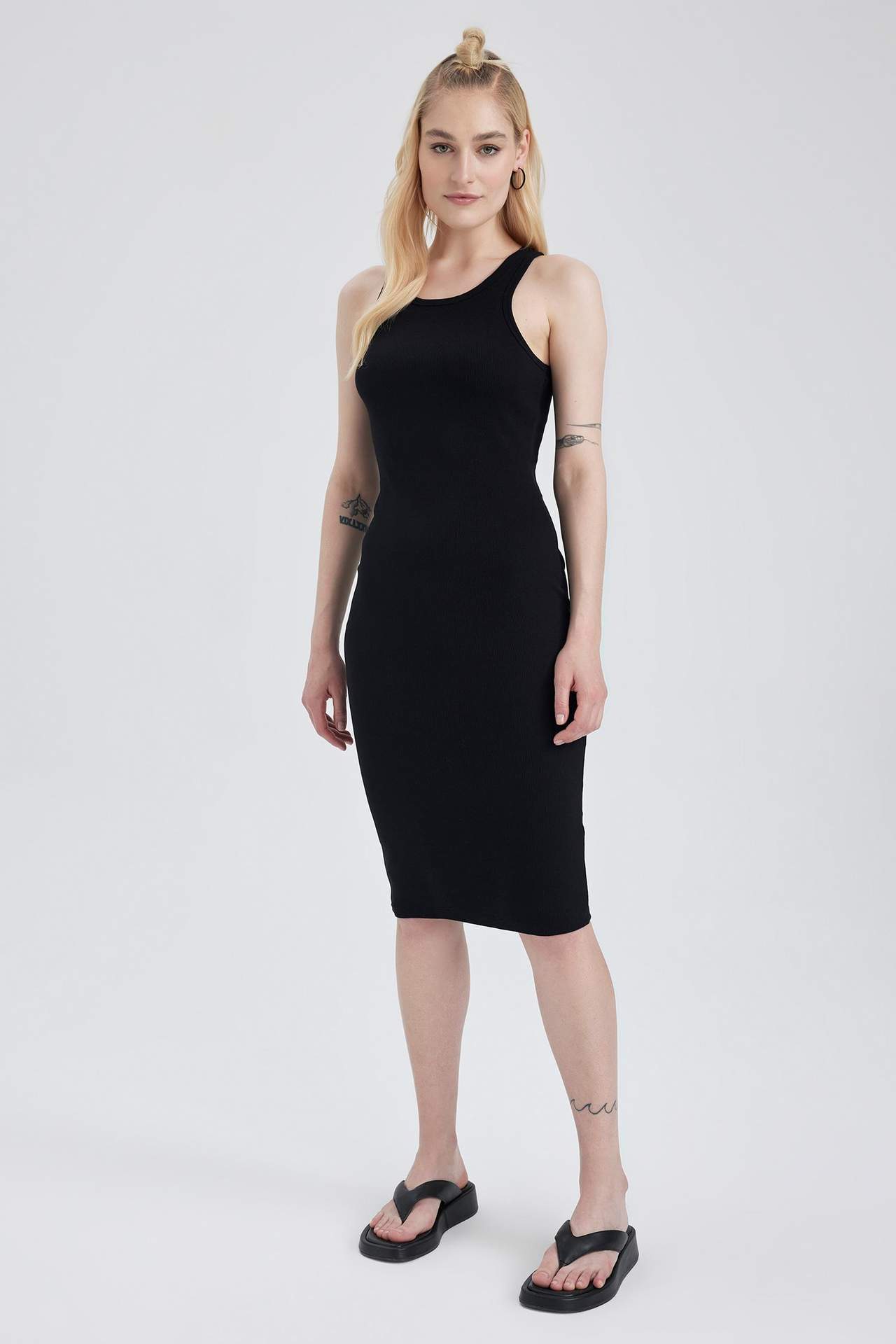 DEFACTO Bodycon Basic Halter Neck Cotton Midi Dress