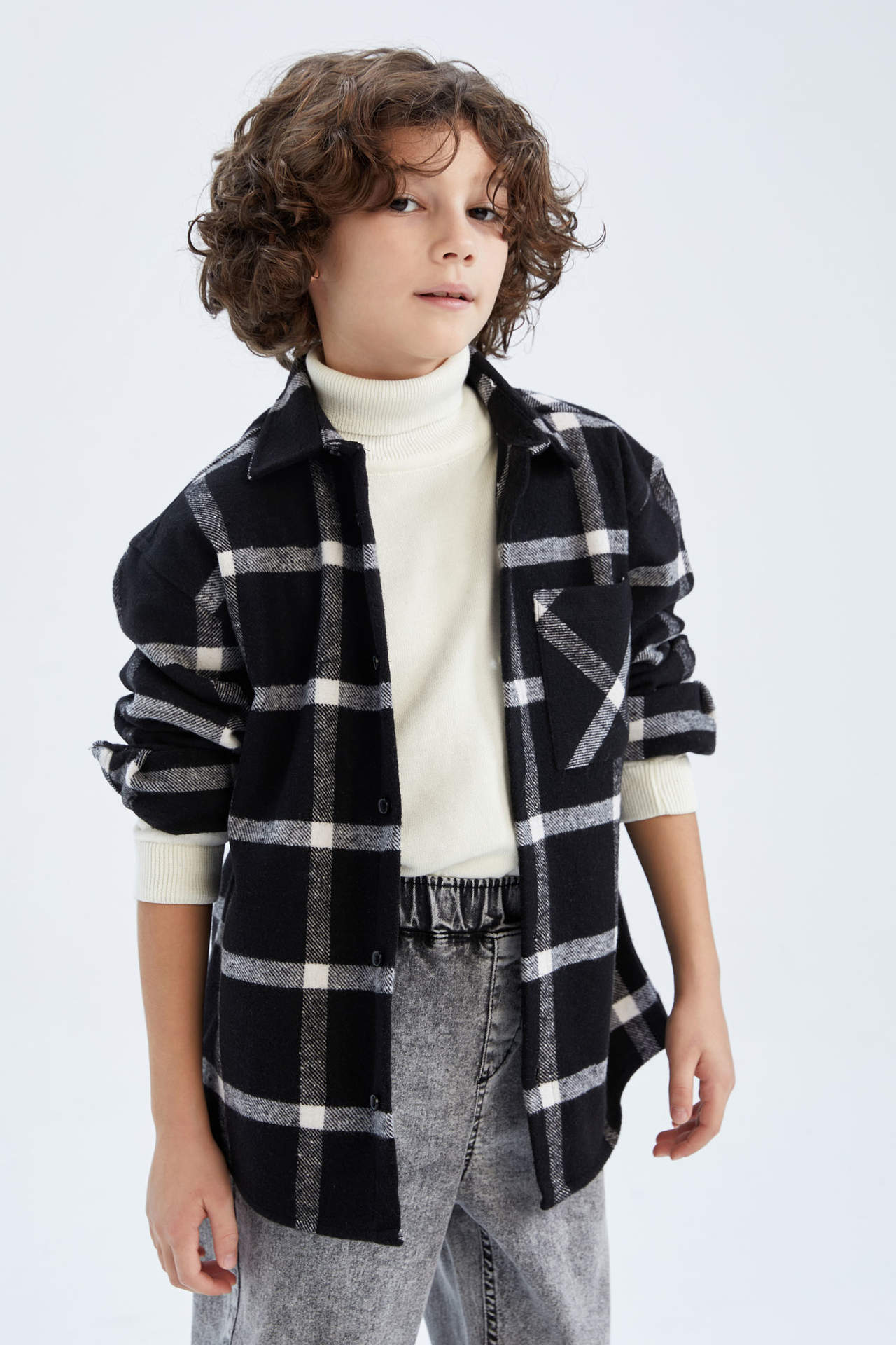 Levně DEFACTO Boy Regular Fit Polo Neck Flannel Long Sleeve Shirt