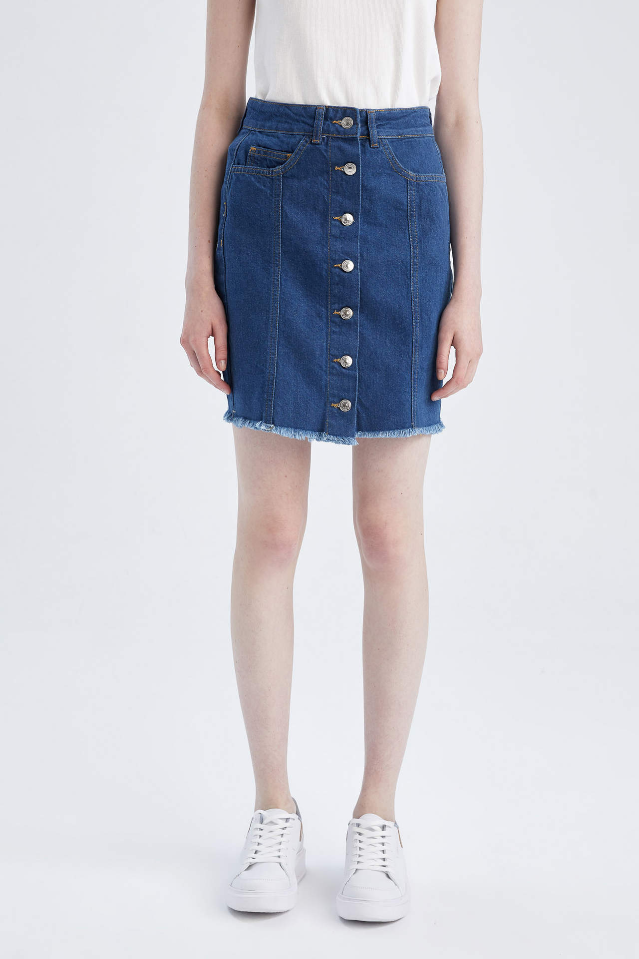 Levně DEFACTO Regular Fit 120 Woven Skirt