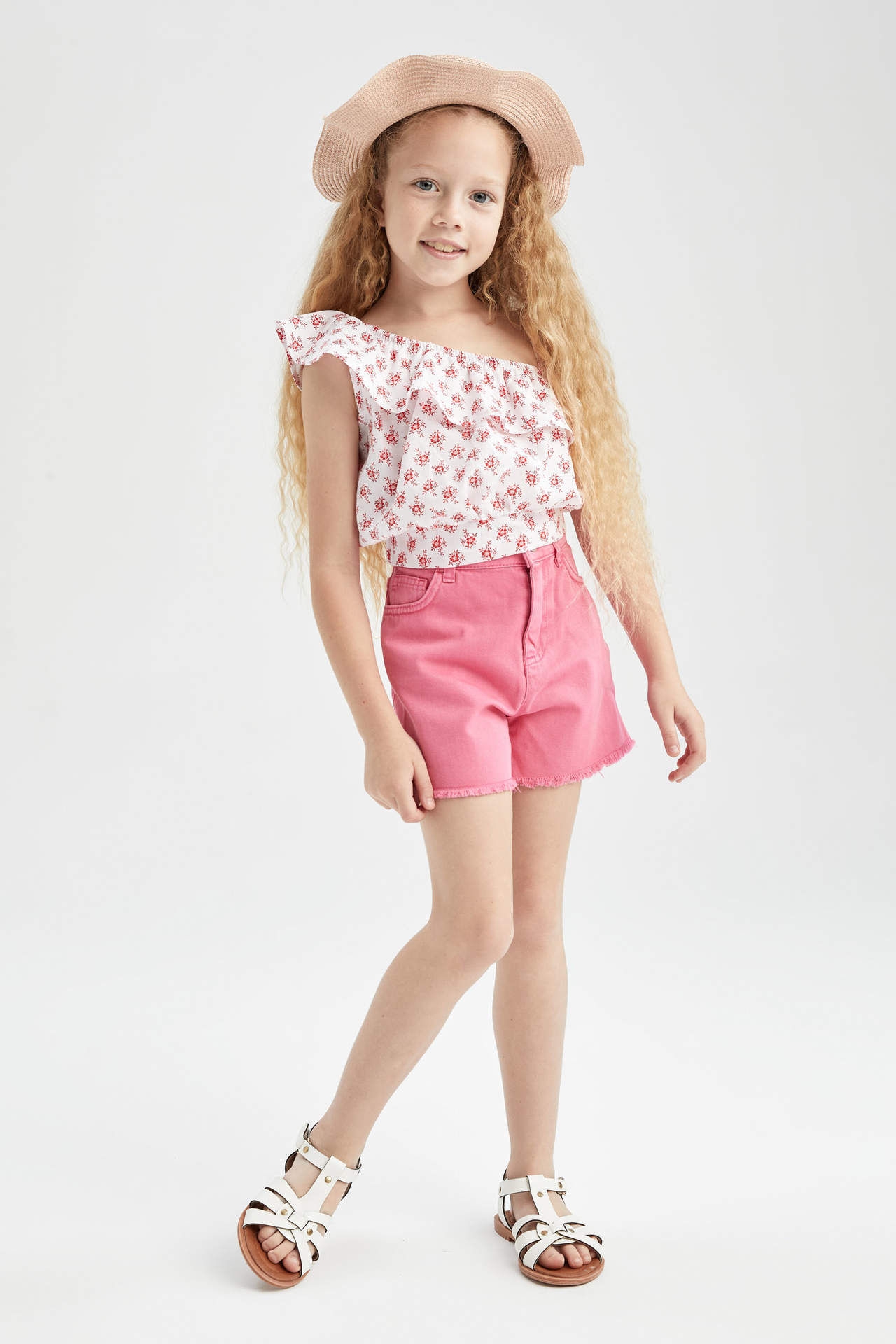 DEFACTO Girl Mom Fit Short