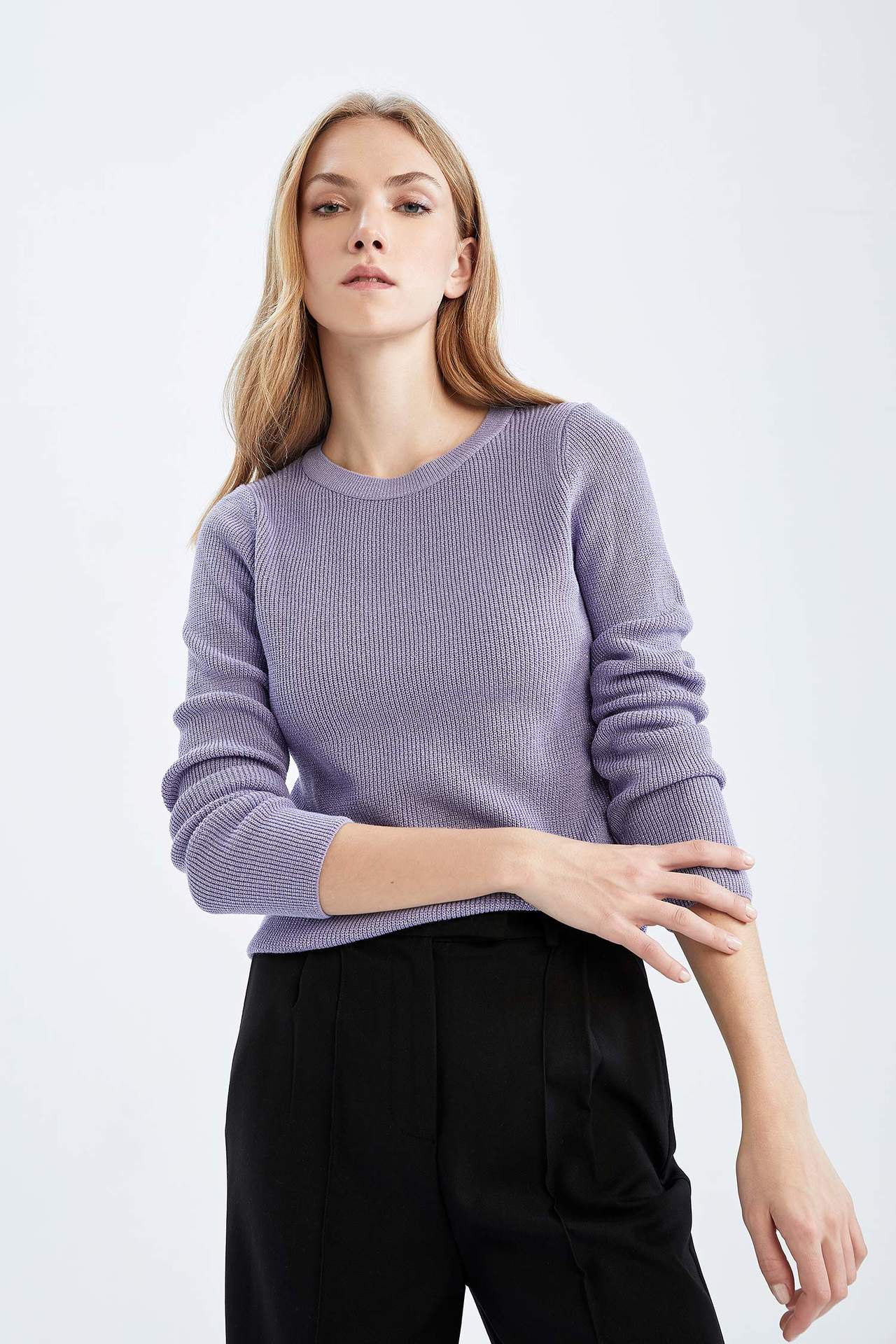 DEFACTO Regular Fit Crew Neck Thessaloniki Fabric Pullover