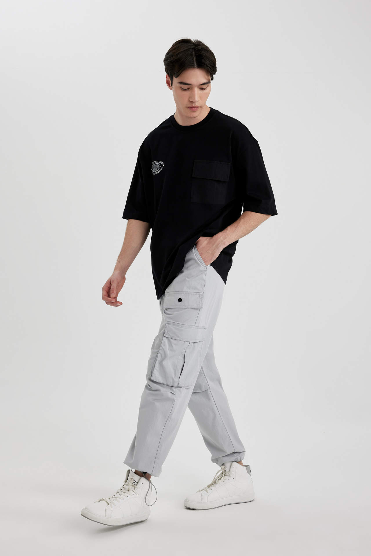 DEFACTO Baggy Fit Regular Hem With Cargo Pocket Trousers