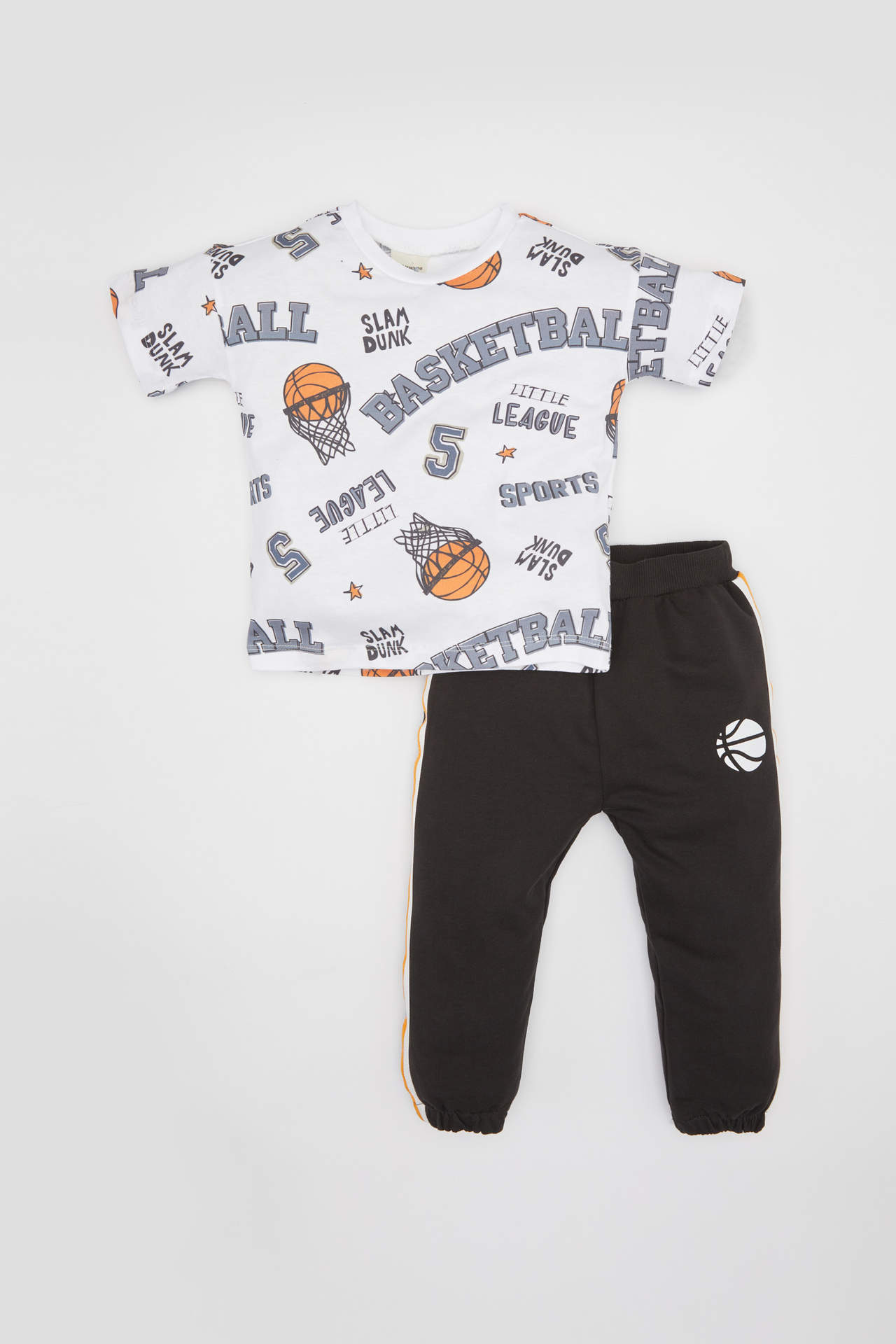 Levně DEFACTO Baby Boy Sport Printed Cotton 2 Piece T-Shirt Sweatpants Set