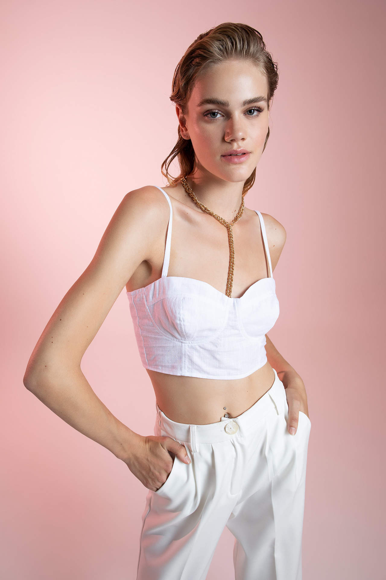 DEFACTO Fitted Heart Collar Linen Look Strapless Sleeveless Blouse