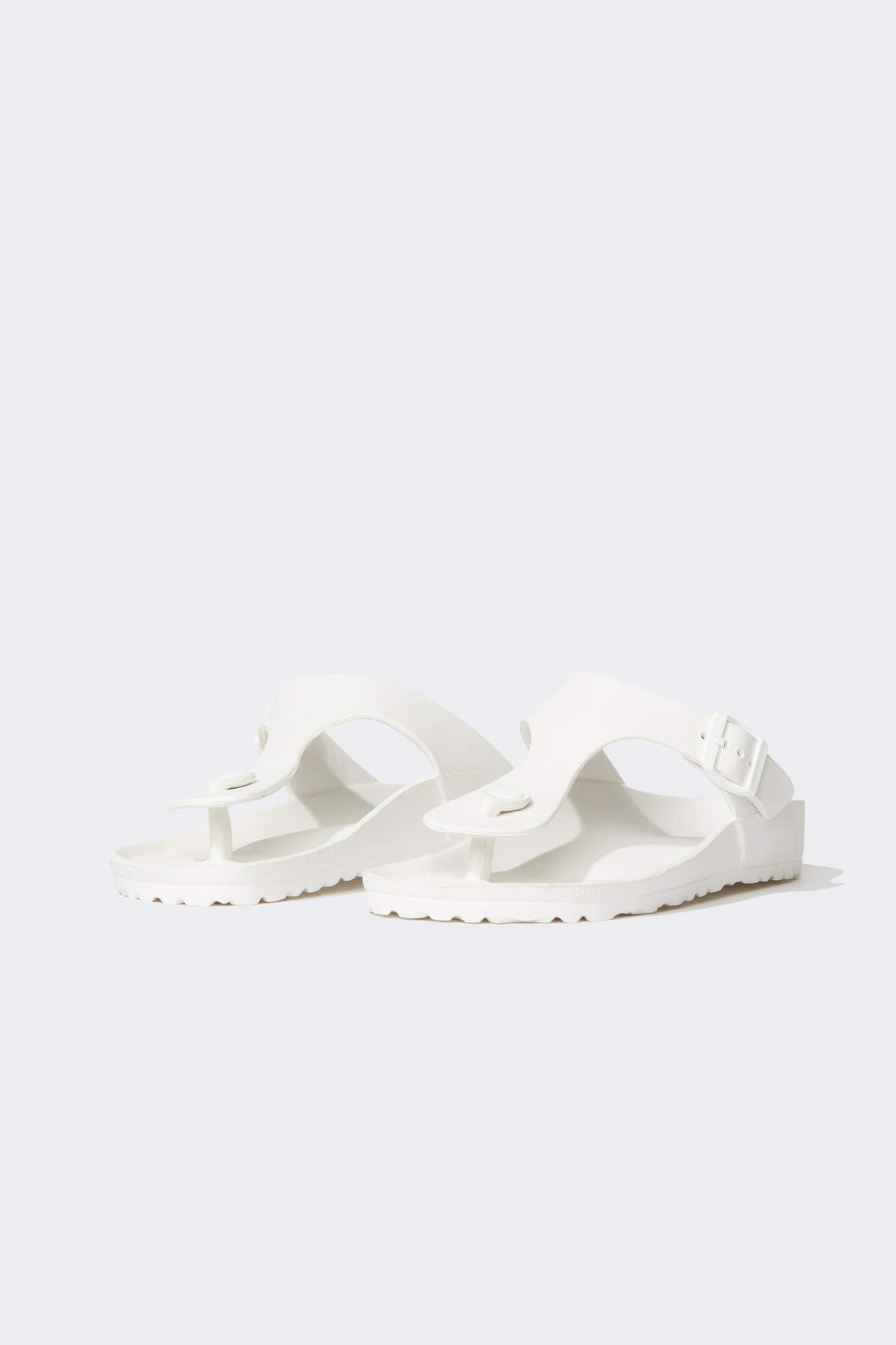 DEFACTO Basic Flip Flops