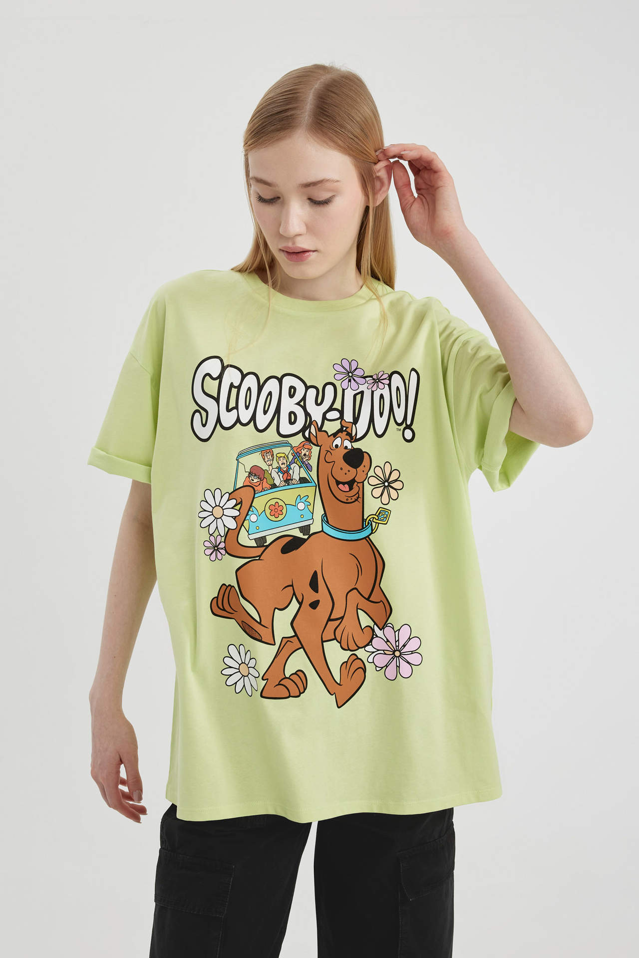 Levně DEFACTO Oversize Fit Scooby Doo Licensed Crew Neck Printed Short Sleeve T-Shirt