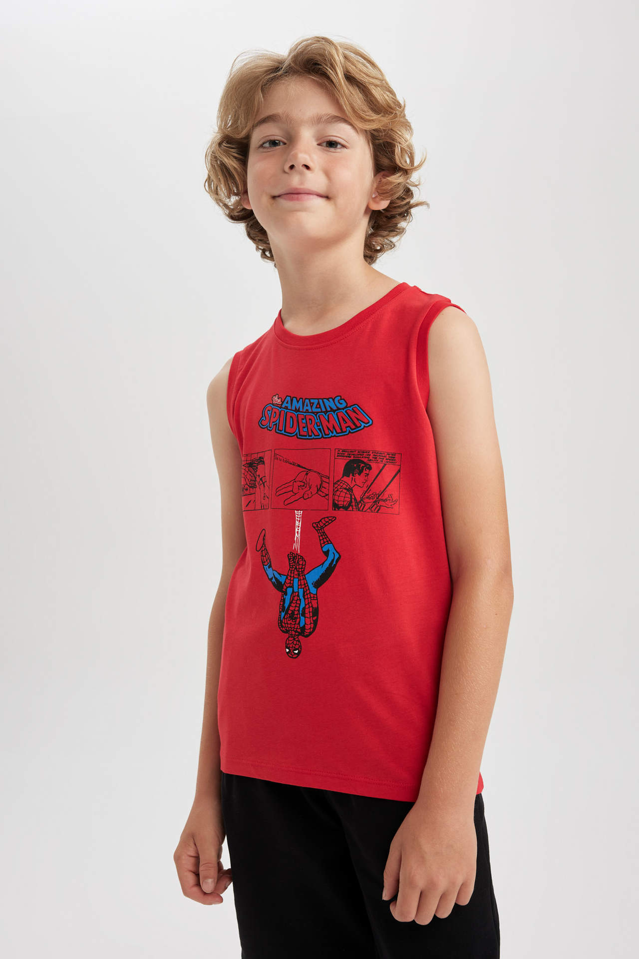 Levně DEFACTO Boy Regular Fit Spiderman Licensed Undershirt