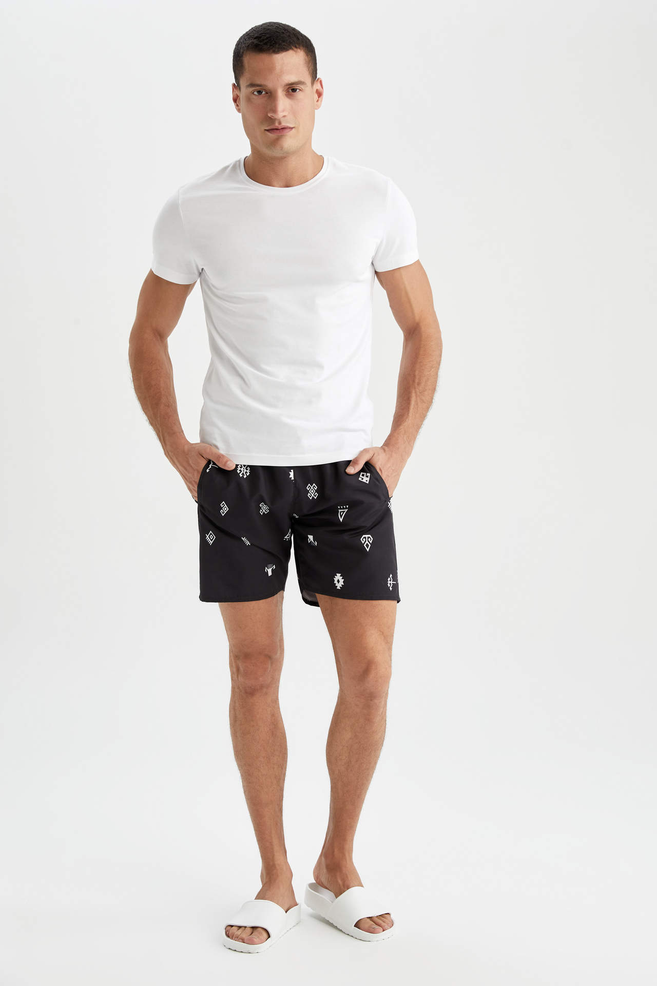DEFACTO Regular Fit Patterned Shorts