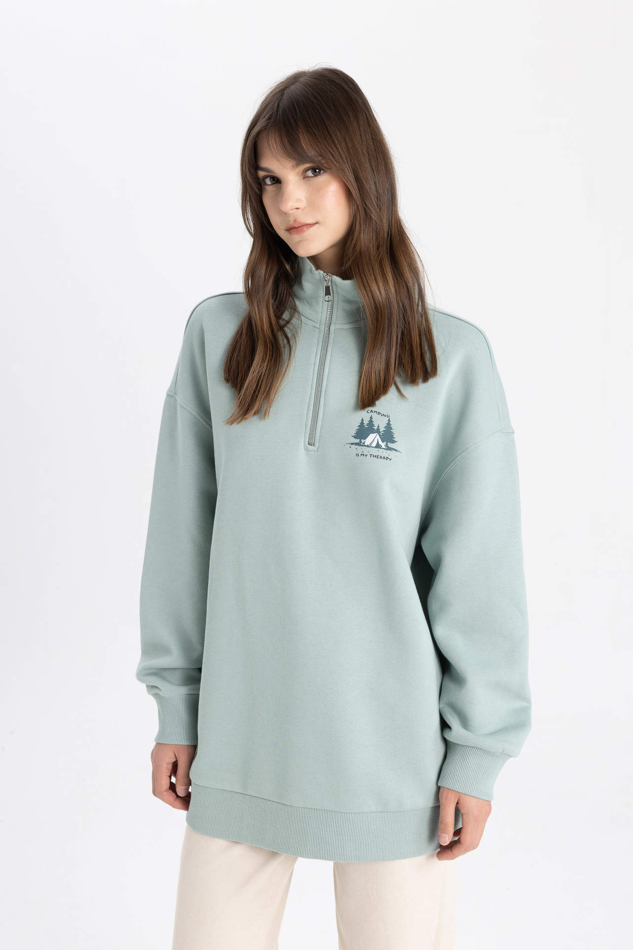 Levně DEFACTO Regular Fit Thick Sweatshirt Fabric Polo Collar Printed Sweat Tunic