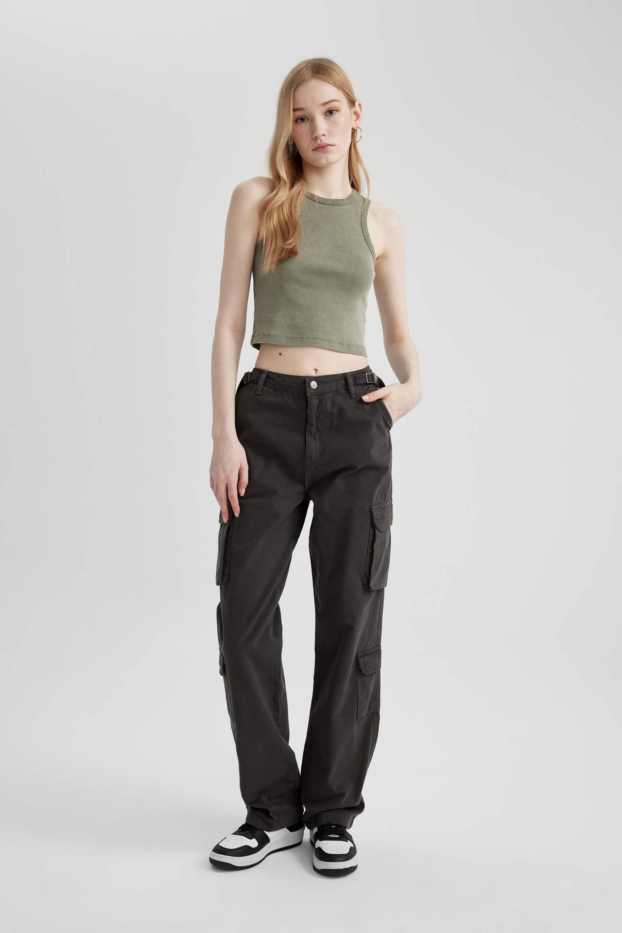 DEFACTO Straight Fit Cargo Gabardine Trousers