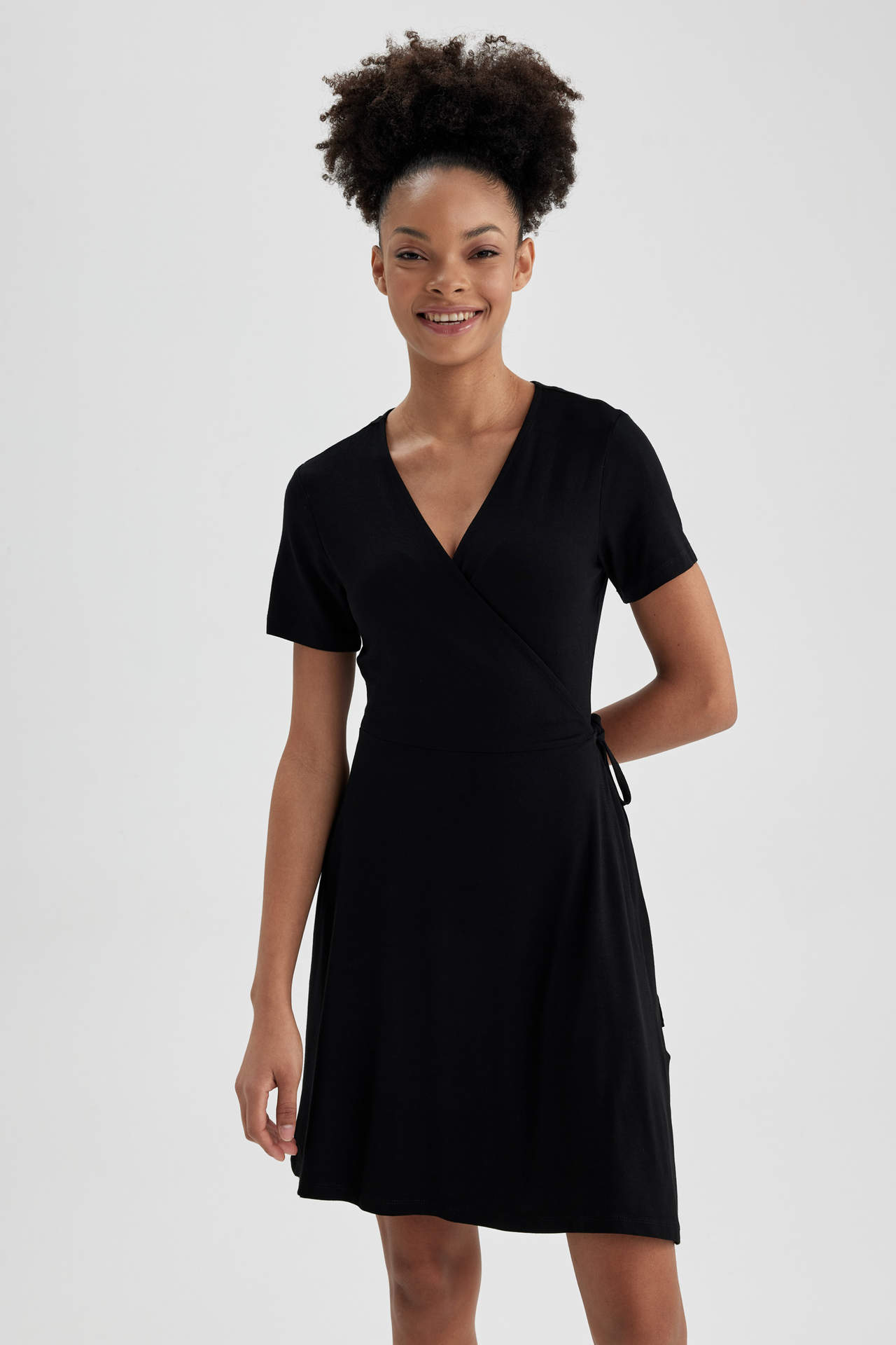Levně DEFACTO A-Line Wrap Collar Mini Short Sleeve Dress