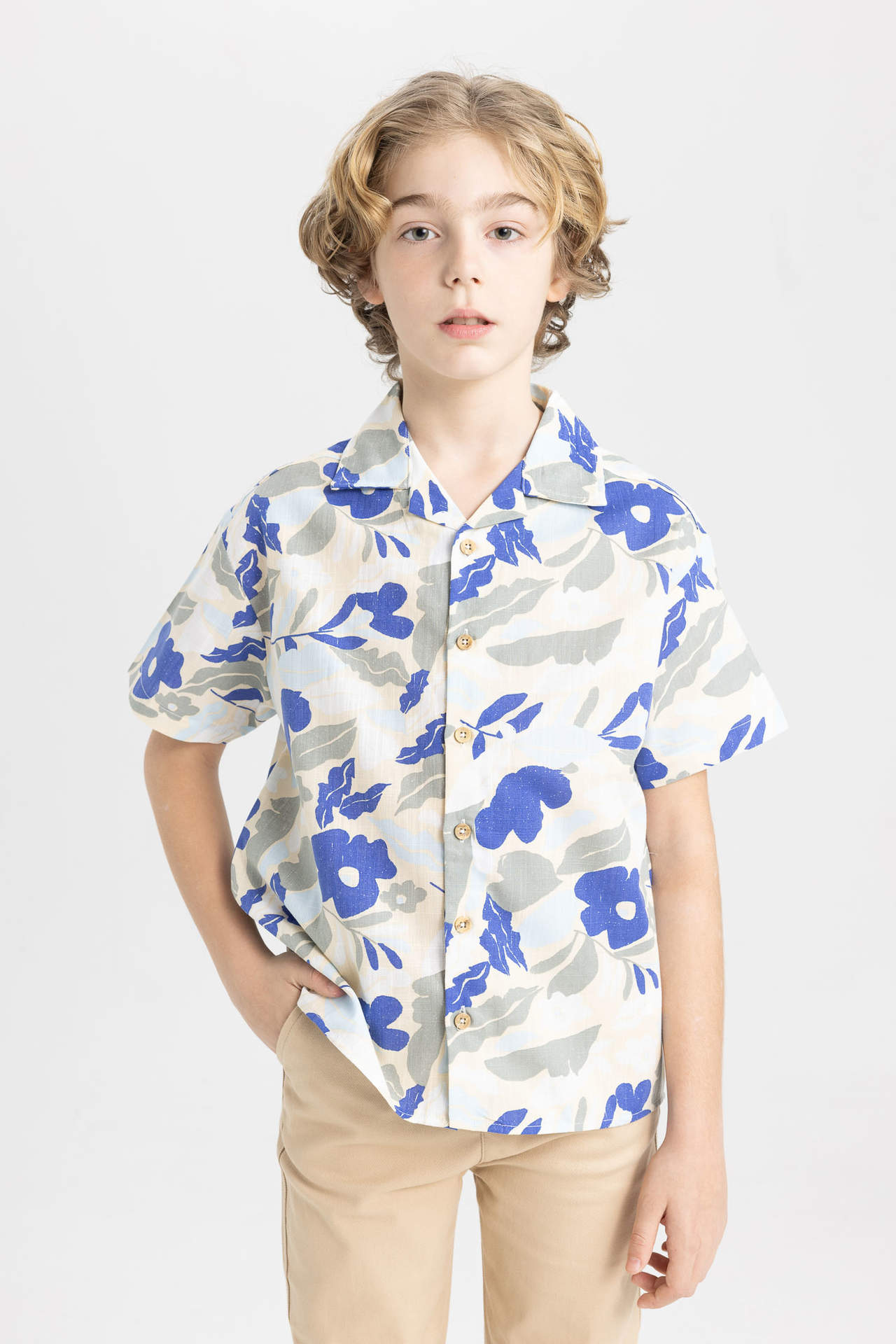 DEFACTO Boy Oversize Fit Patterned Viscose Short Sleeve Shirt