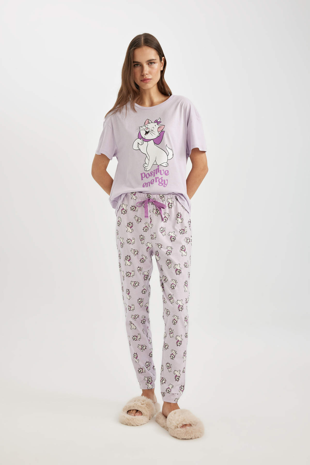 DEFACTO Fall in Love Aristocats 2 Piece Pajama Set