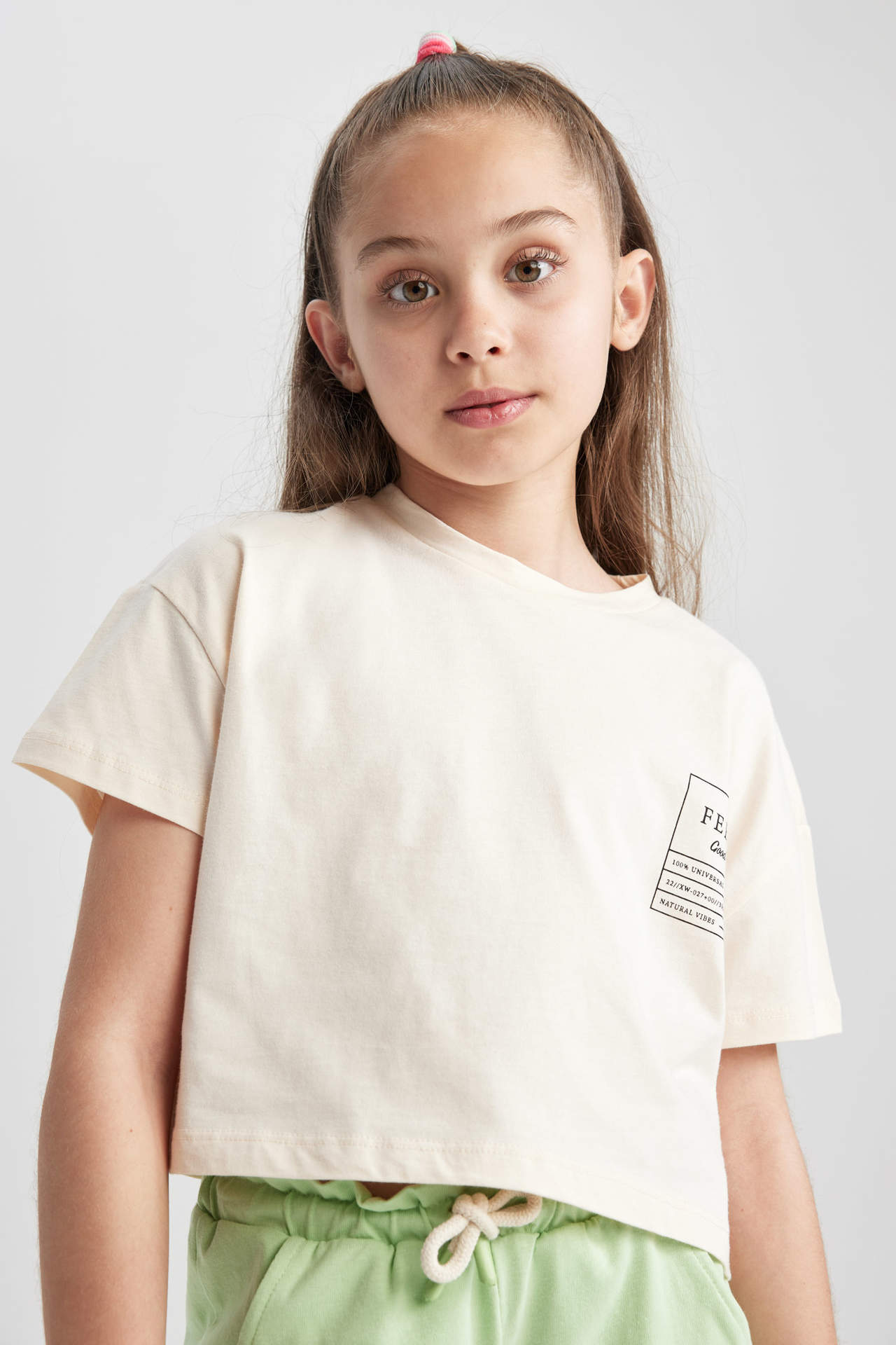 Levně DEFACTO Girl's Crop Top Printed Short Sleeve T-Shirt