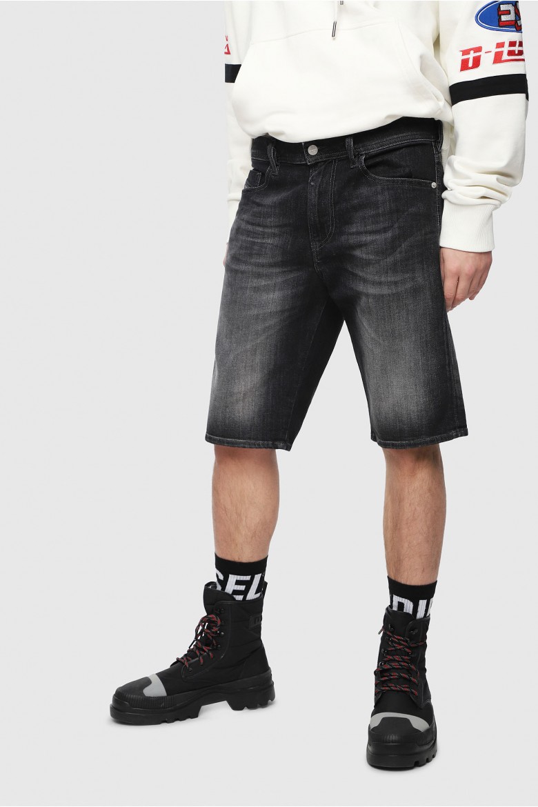 9011 DIESEL S.P.A.,BREGANZE Shorts - Diesel THOSHORT SHORTS Black