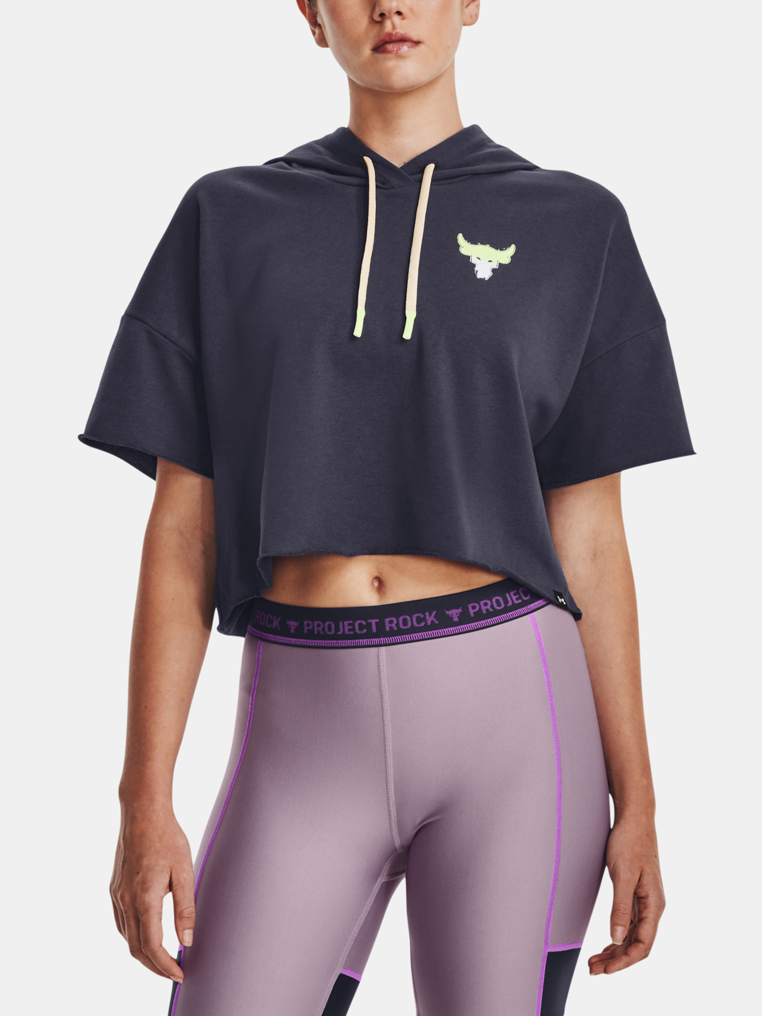 Jachete si tricouri pentru femei Under Armour - gri