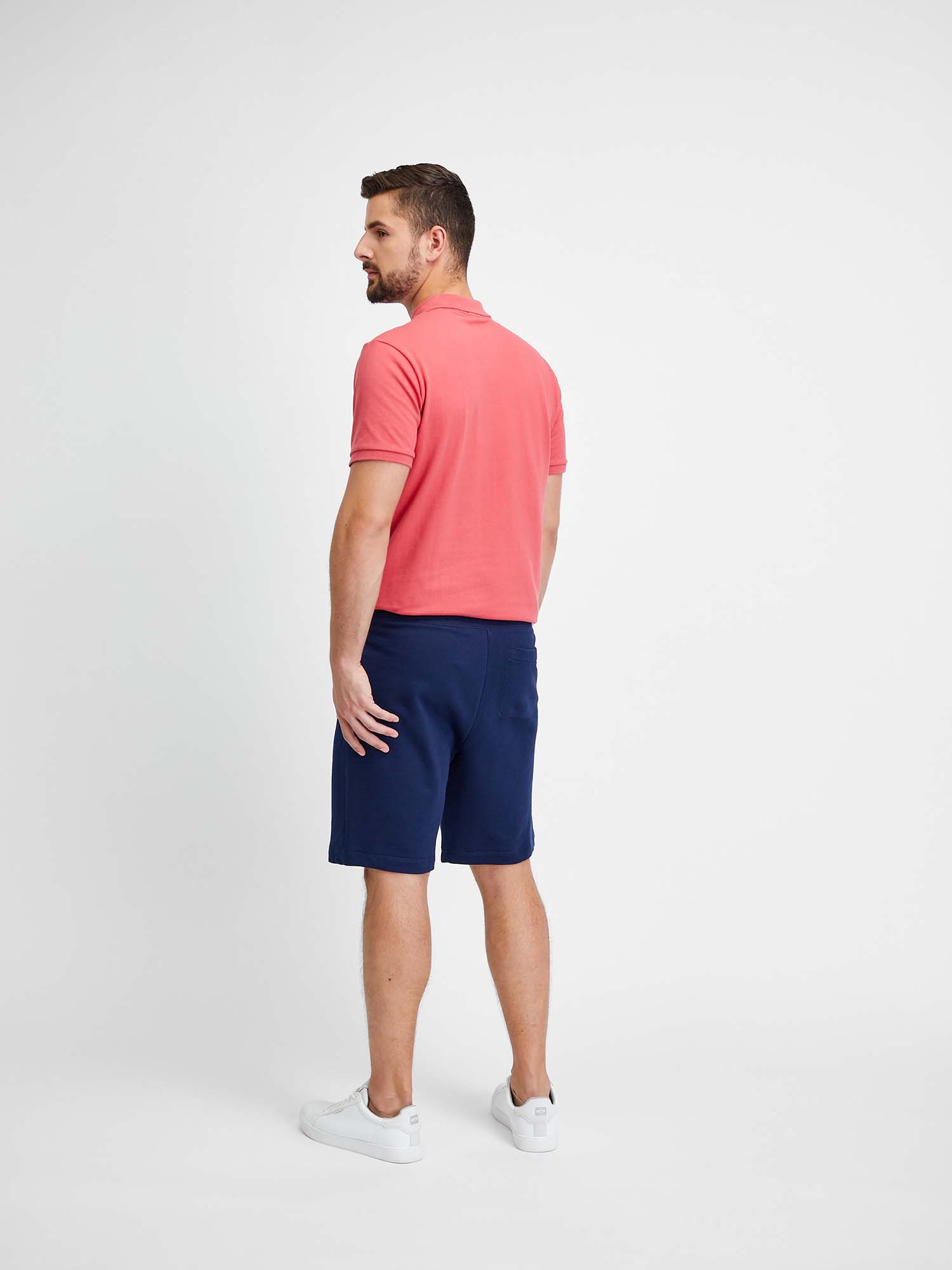 Pantaloni scurti pentru barbati GAP
