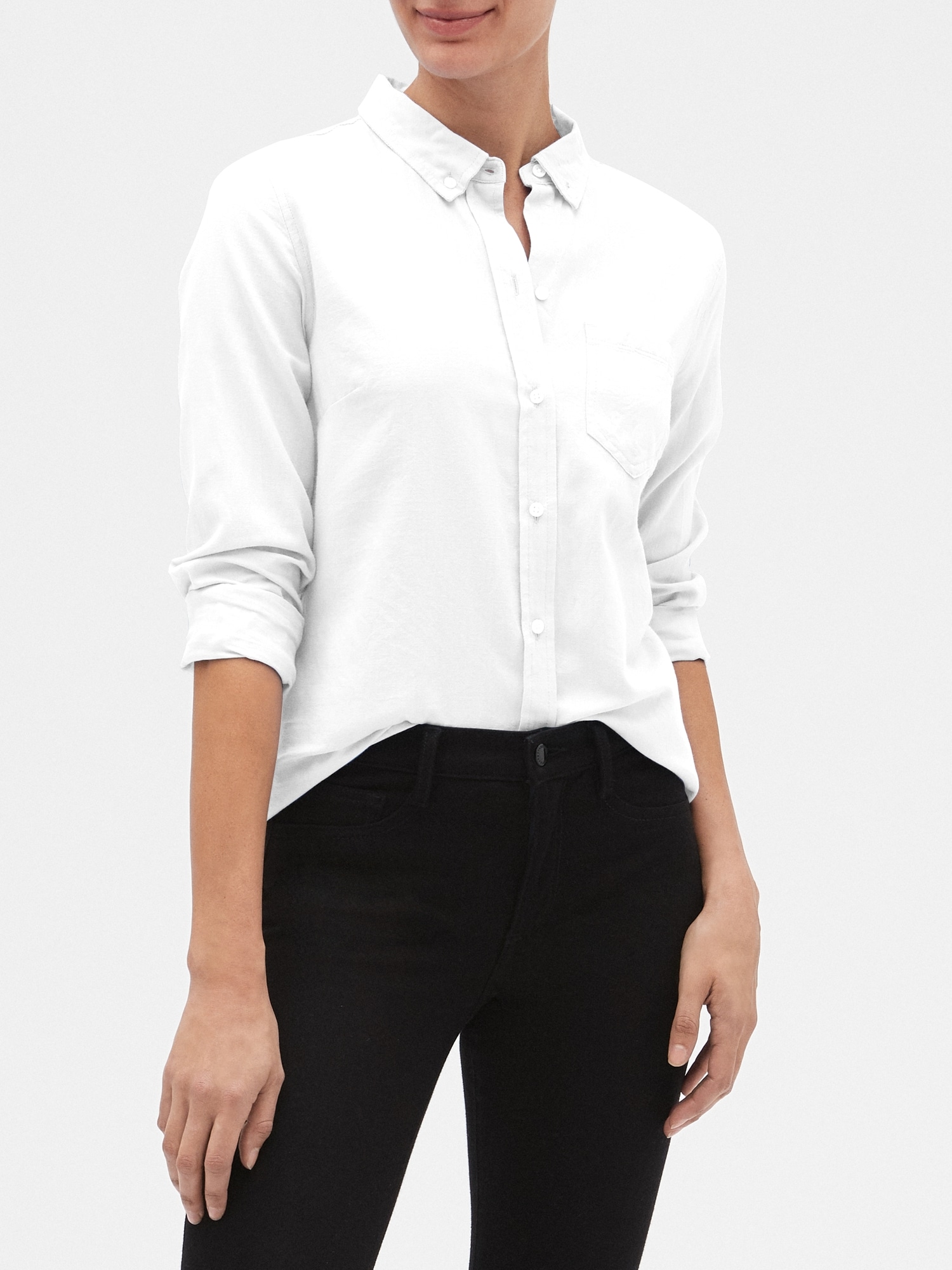 GAP White Women's V-fitted Boyfriend Shirt Oxf