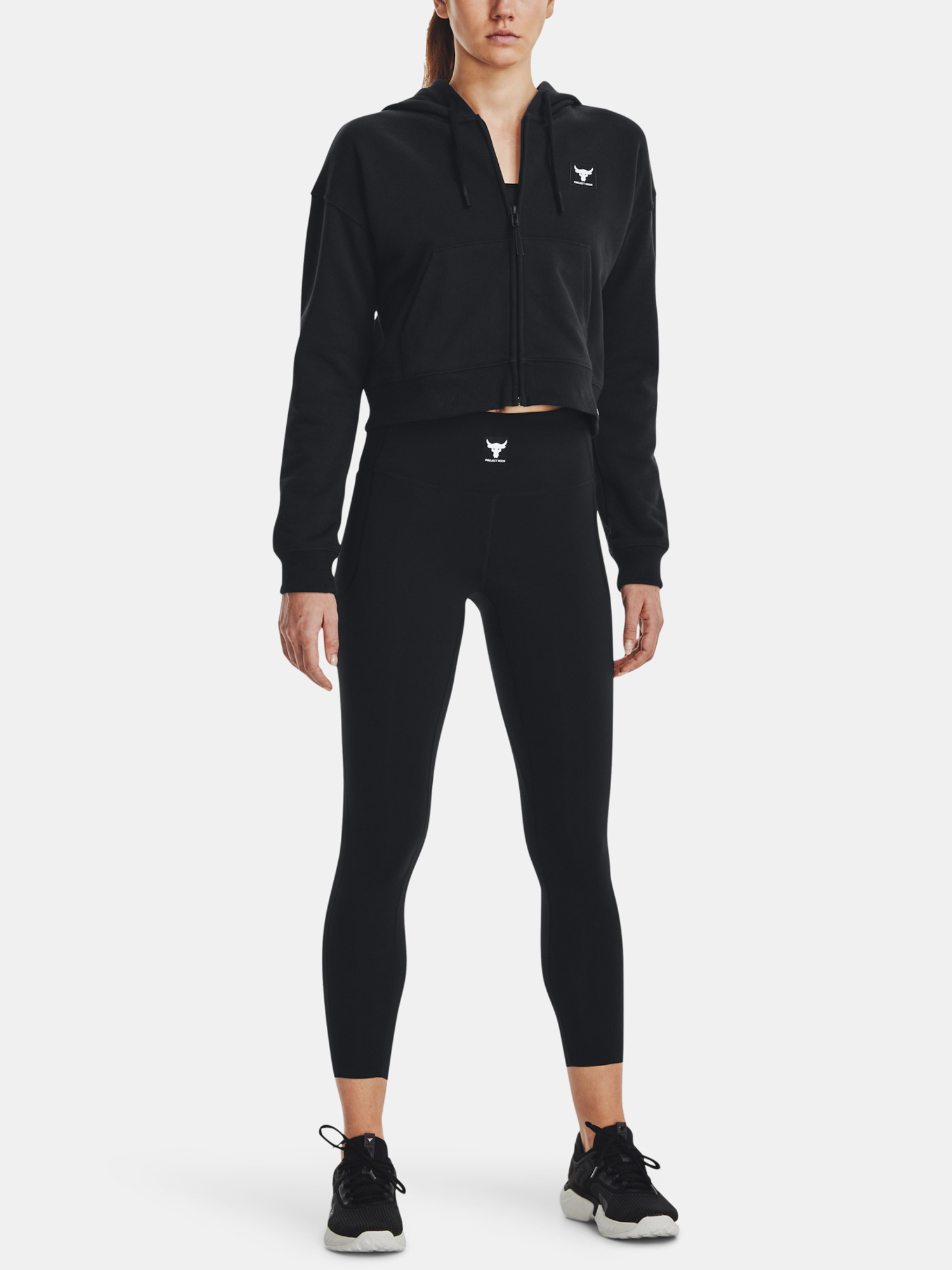 Jachete si tricouri pentru femei Under Armour - negru