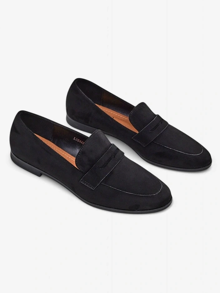 Resti Womens Moccasins Kiarson