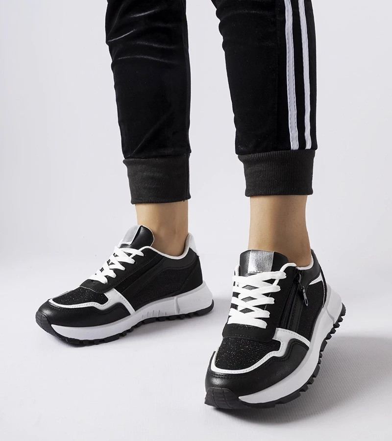 Gemre Adidași negri înfrumusețați de Camuzzoni