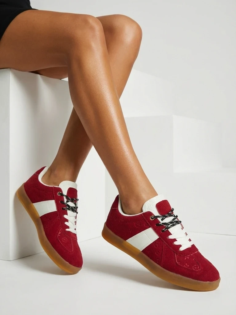 Дамски спортни маратонки Resti Savine