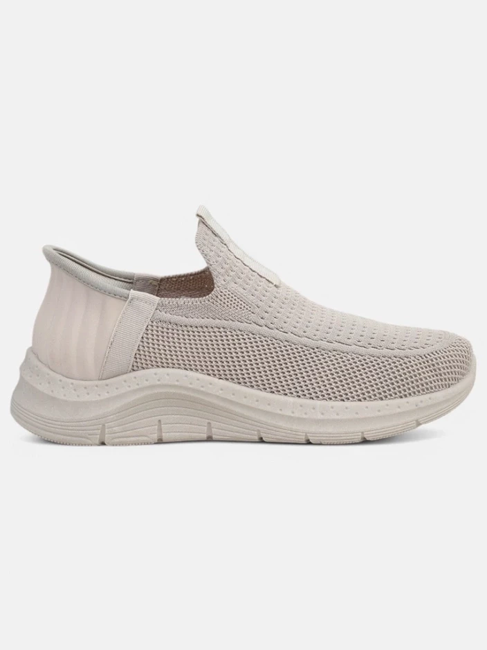 Resti Women&#039;s Slip-On Fabric Sports Shoes Secat
