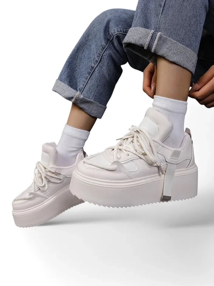 Resti Sports sneakers for women on a platform Aeroll