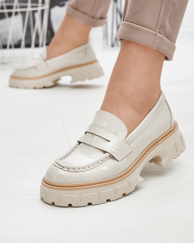 Resti Beige lacquered moccasins for women Mewira - Footwear