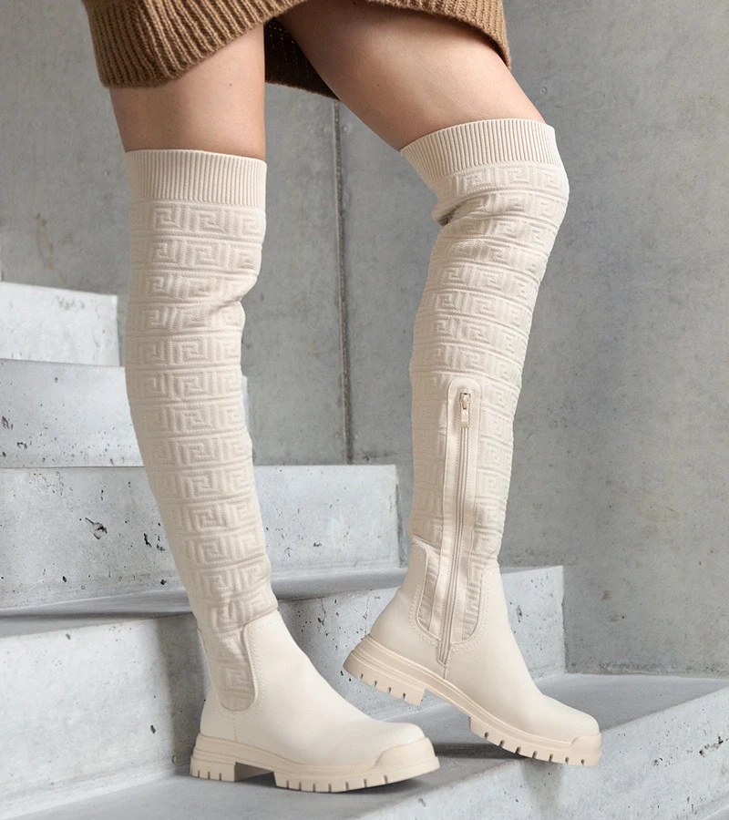 Gemre Cizme bej din material cu finisaj mat Scarlett