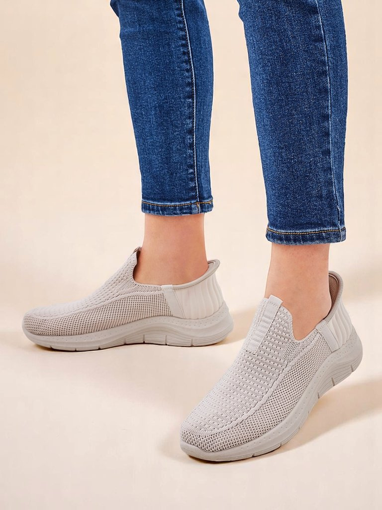 Resti Slip-on women's fabric sports shoes Secat