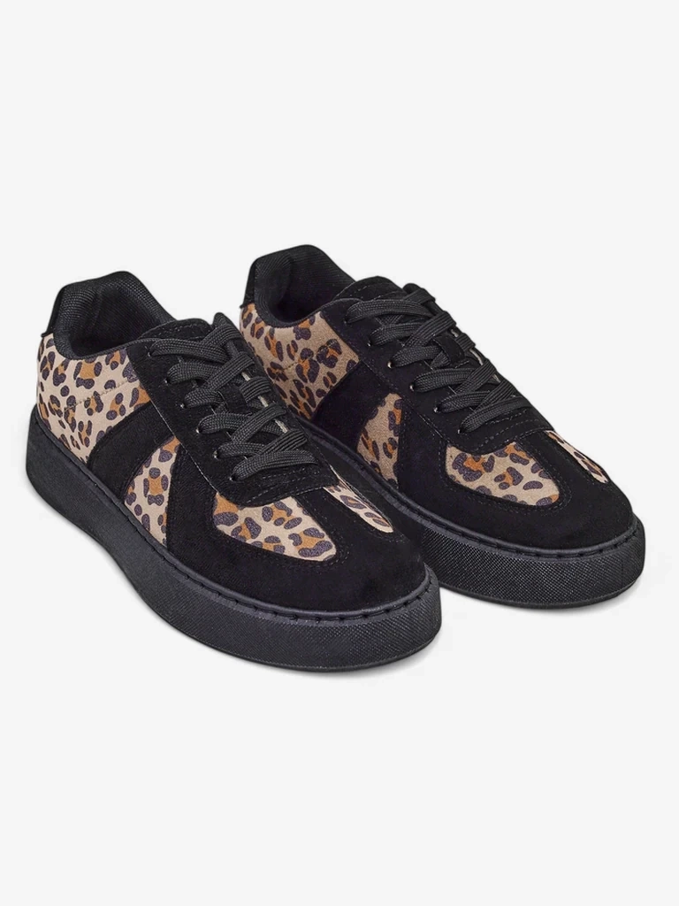 Resti Women's sporty sneakers with a leopard print Big Cat