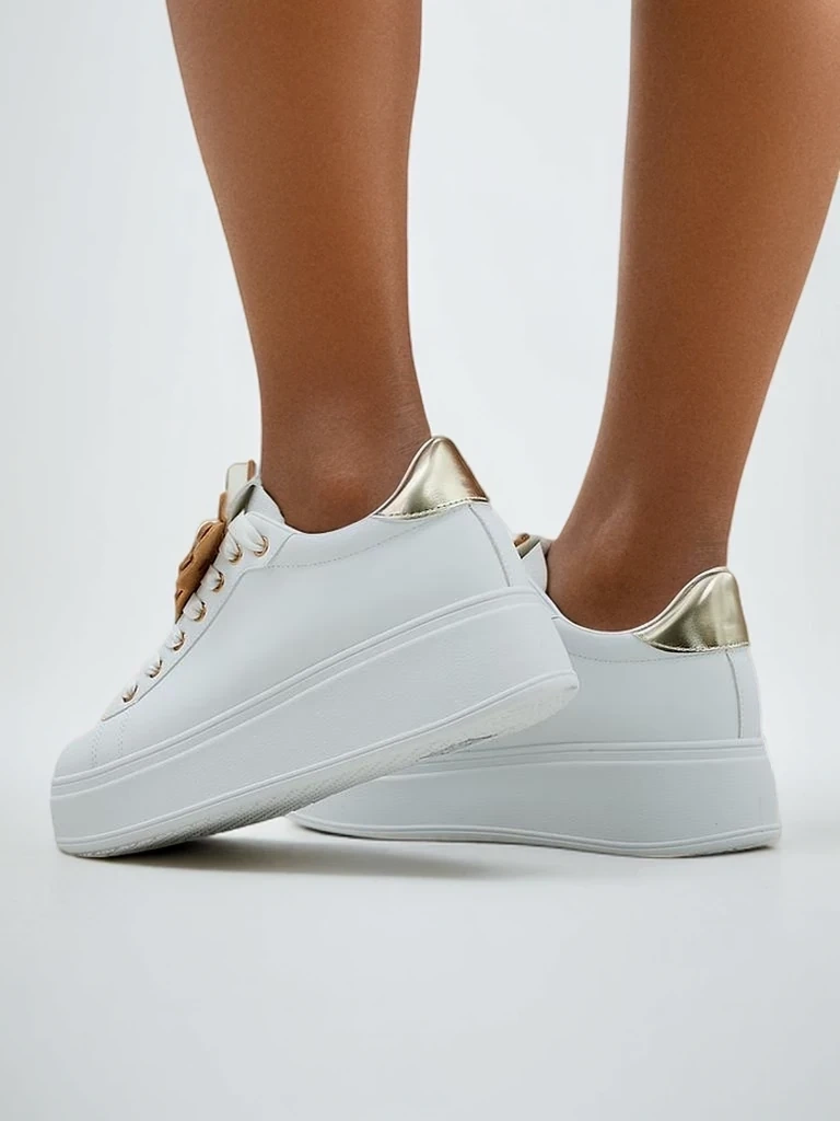 Resti Women's platform sports sneakers Viela