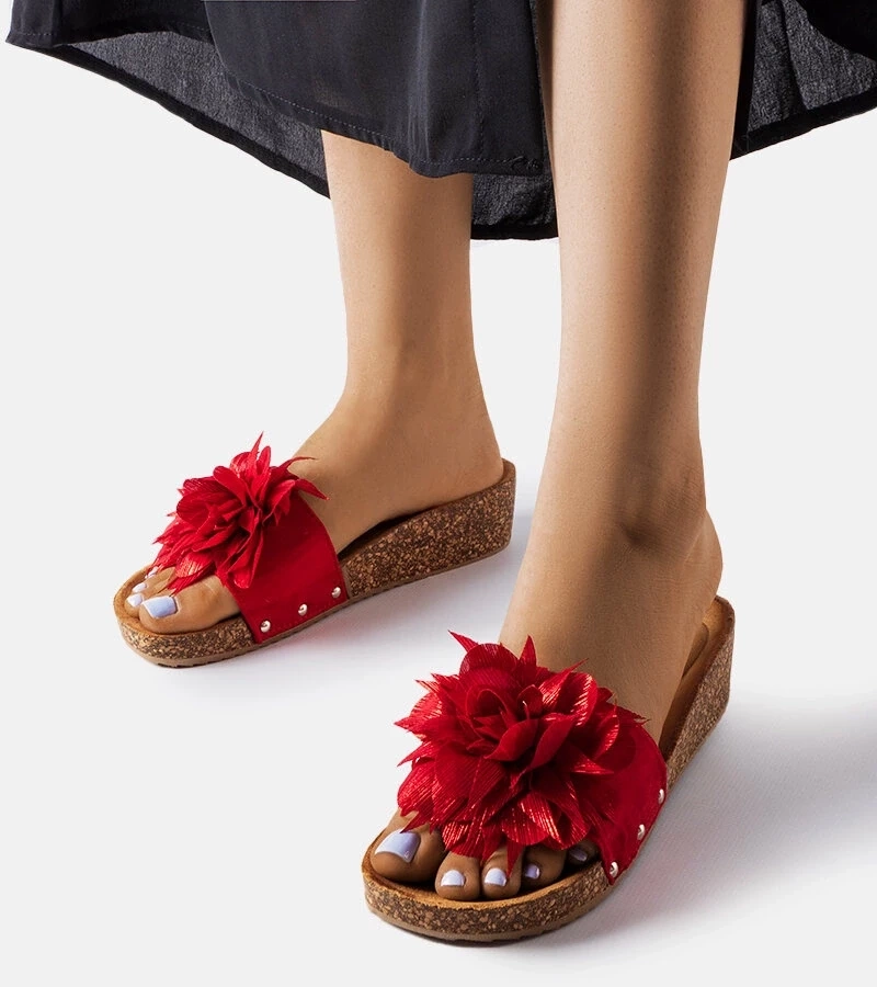 Gemre Șlapi roșii cu flori și talpă de plută de Anjali